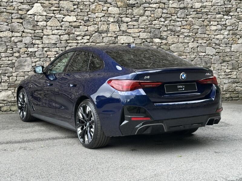 BMW i4 view 2