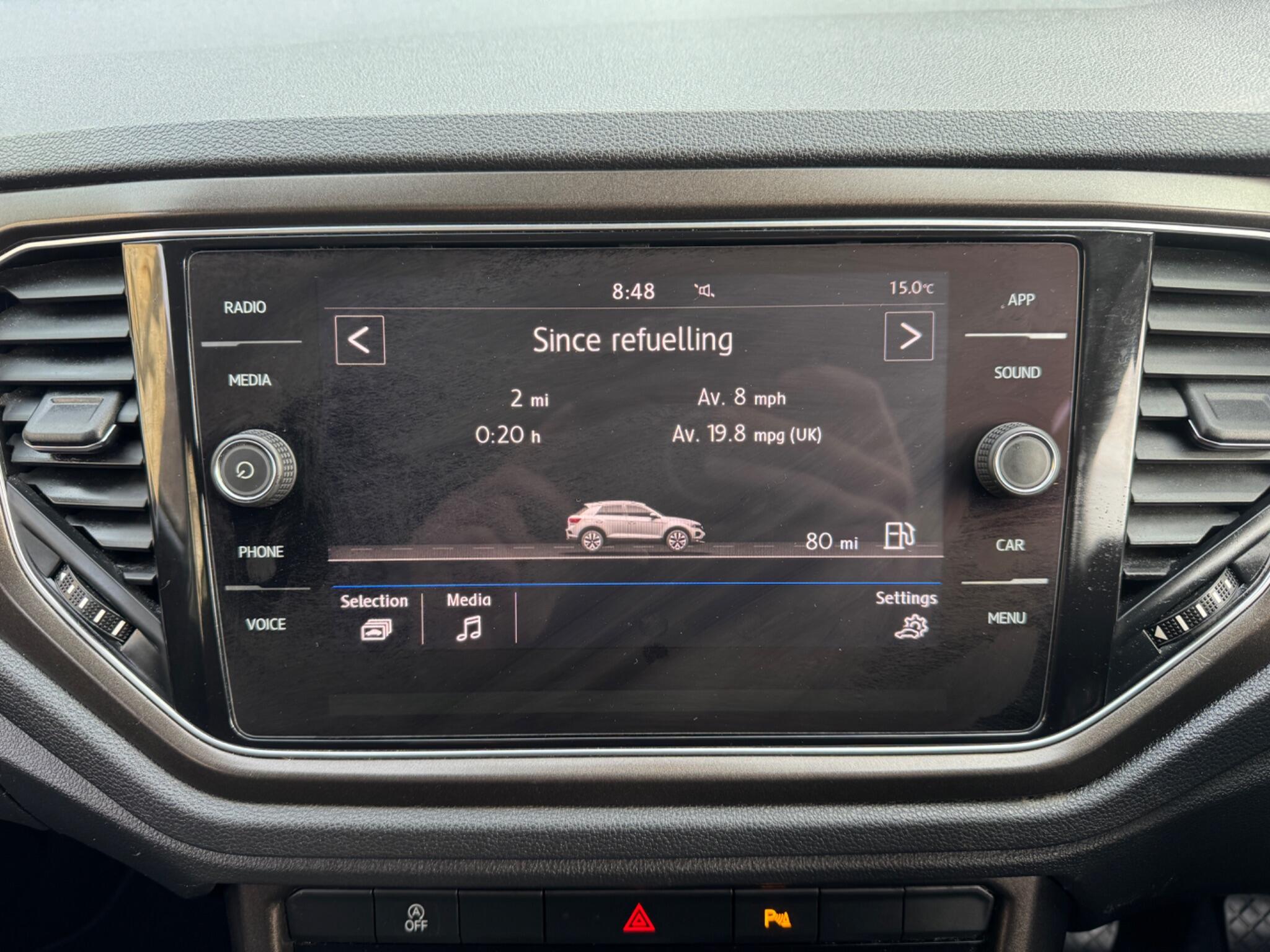 Volkswagen T-Roc view 61