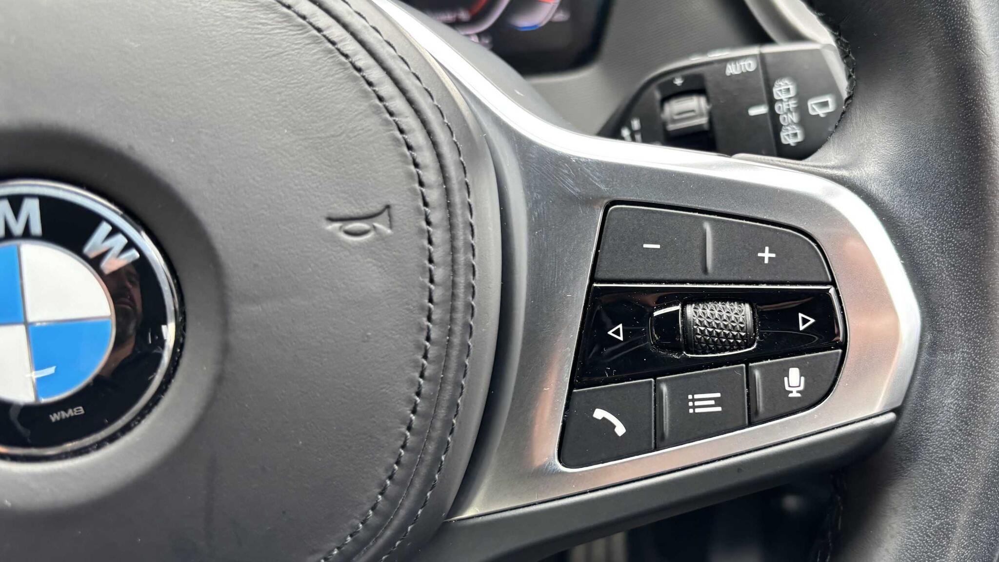 BMW 1 Series view 19