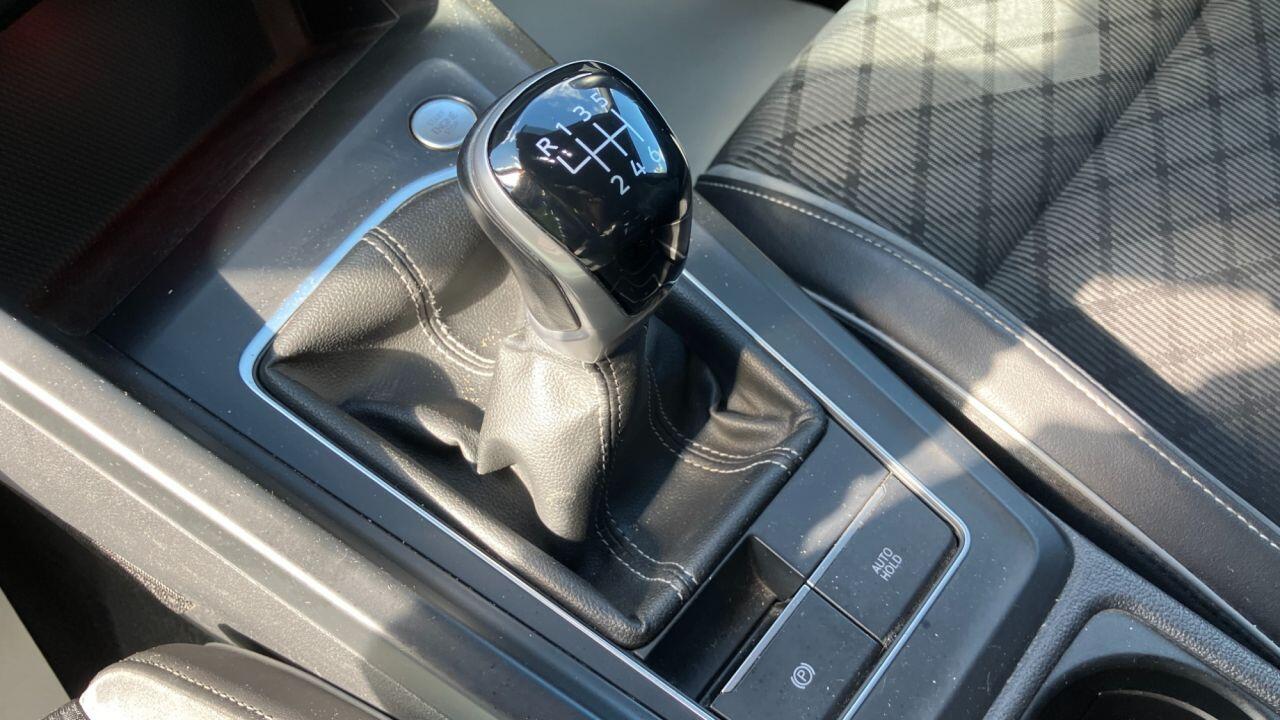 Volkswagen Golf view 55