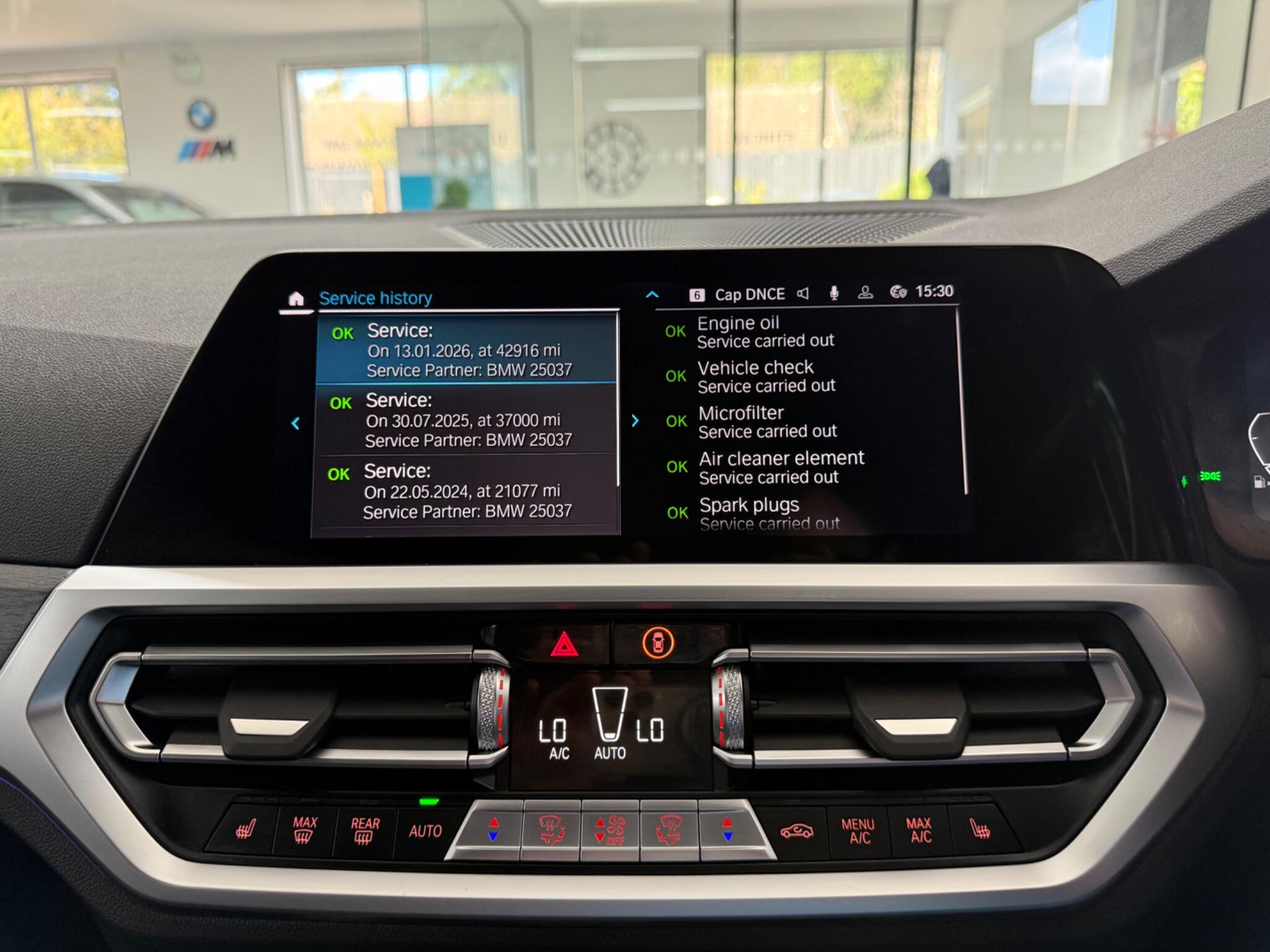 BMW 3 Series view 13