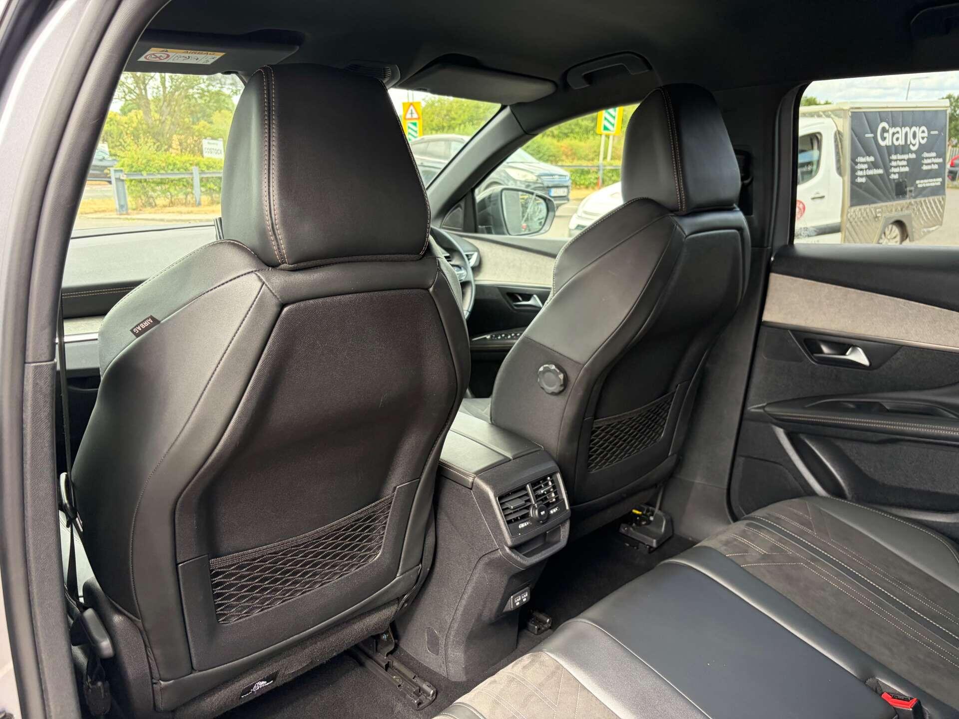 Peugeot 3008 view 22