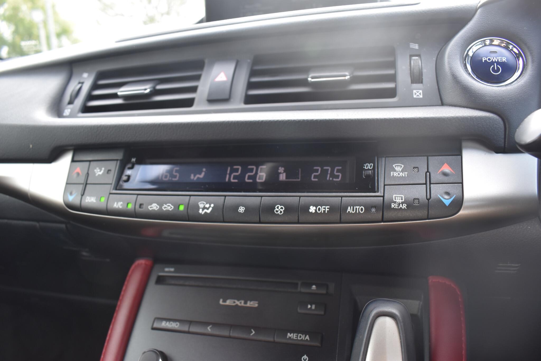 CT - 1.8 200h E-CVT Euro 6 (s/s) 5dr - Image 20