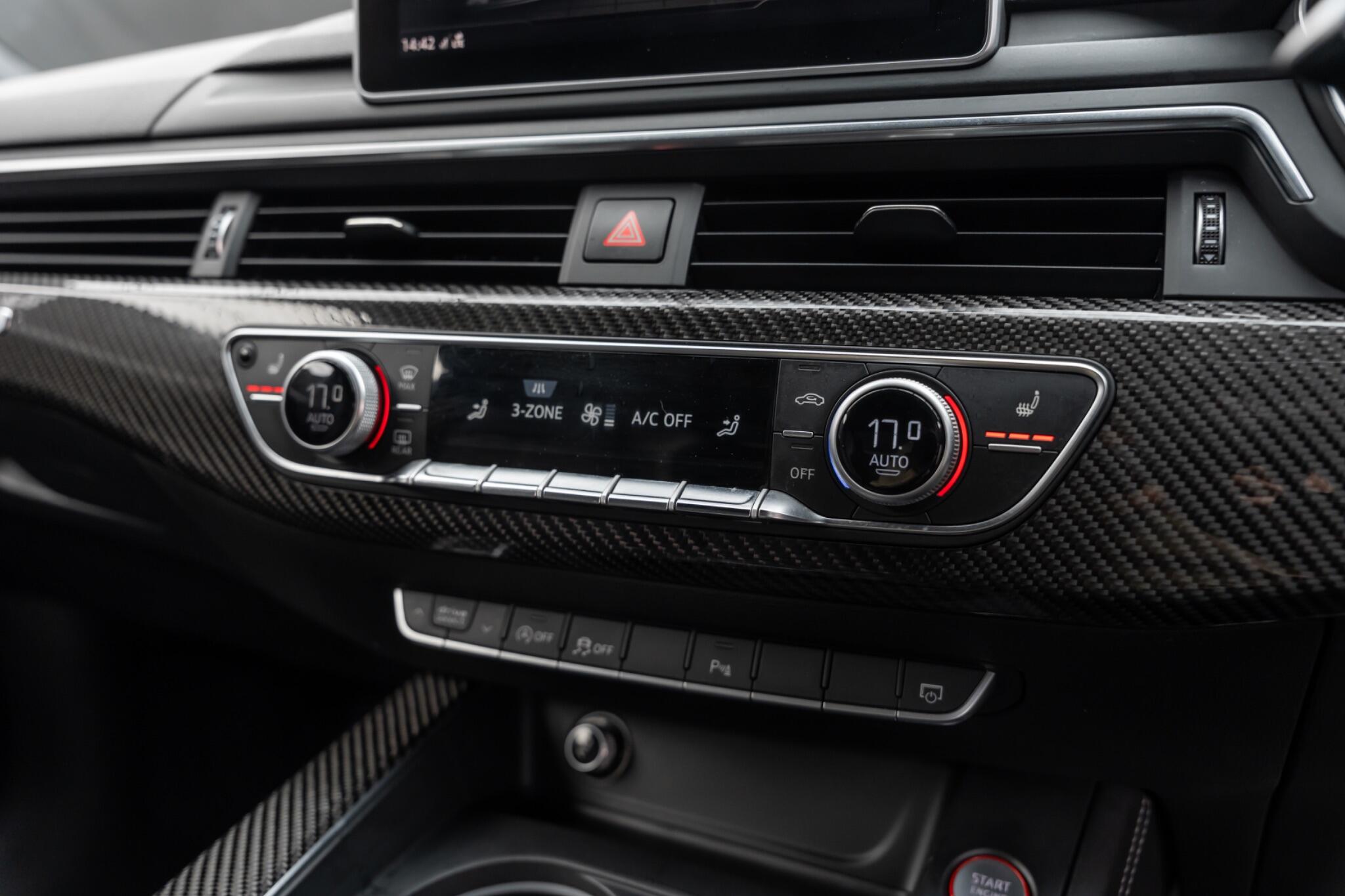 Audi RS5 view 52