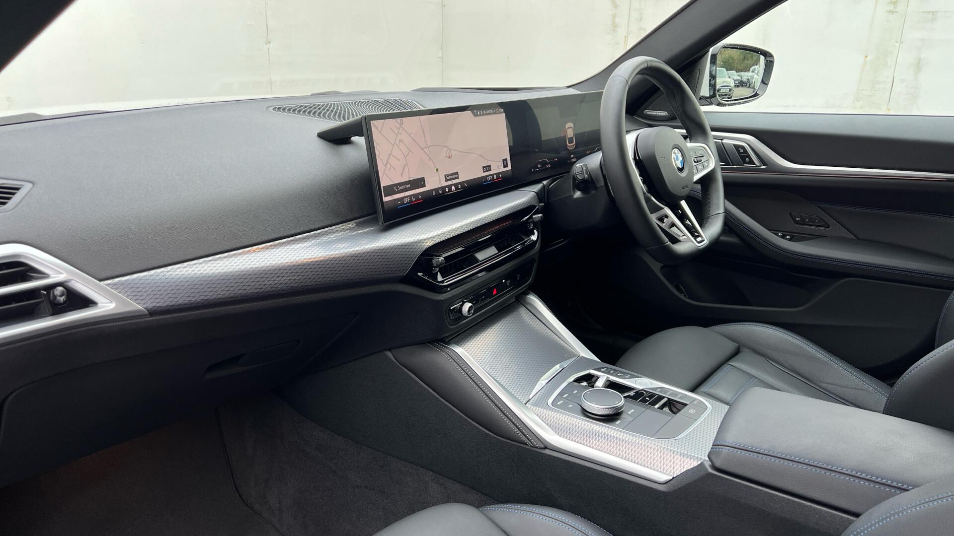 BMW 4 Series view 7