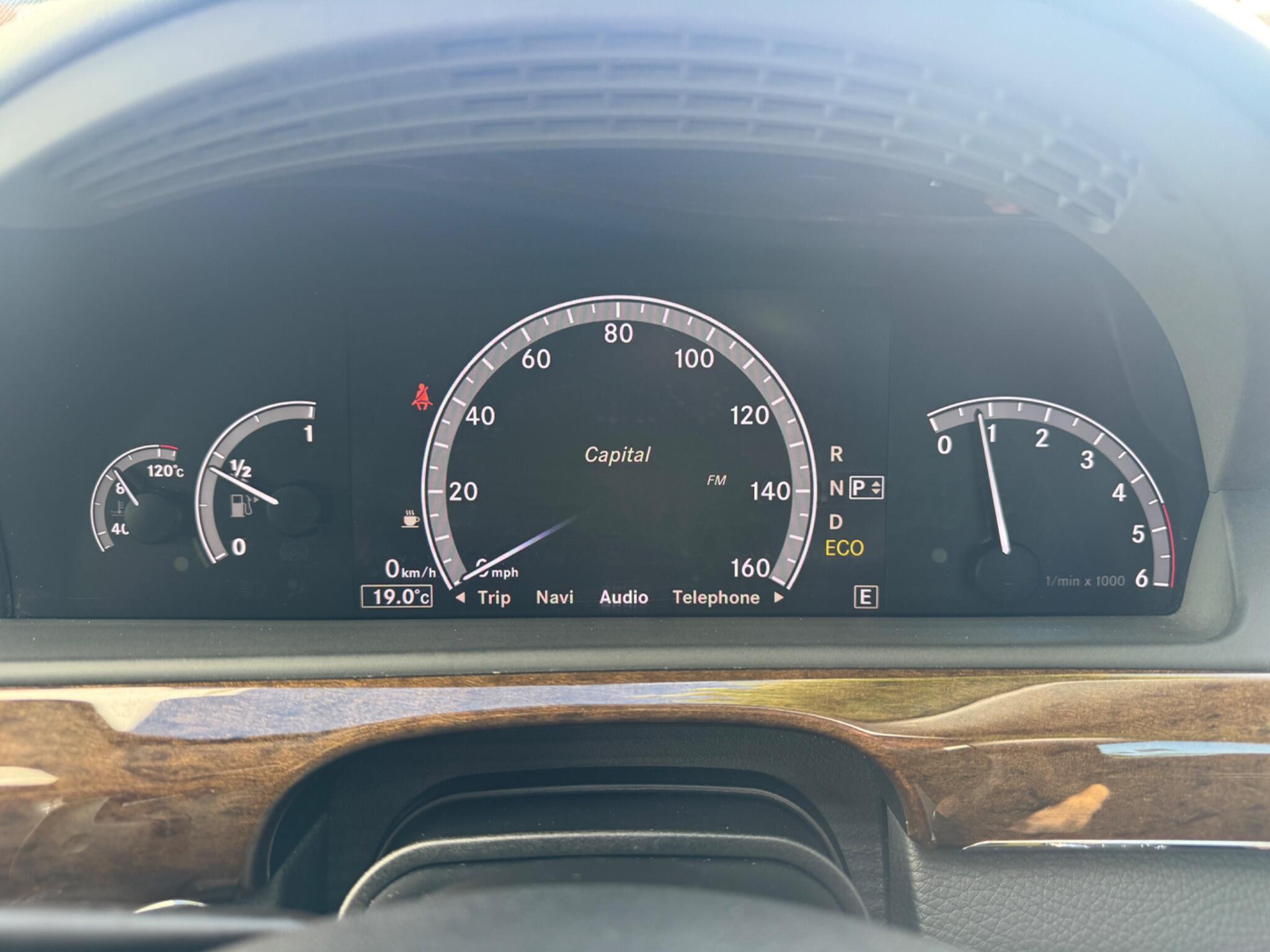 Mercedes-Benz S-Class view 57