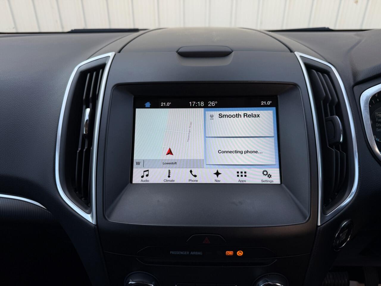Ford Galaxy view 25