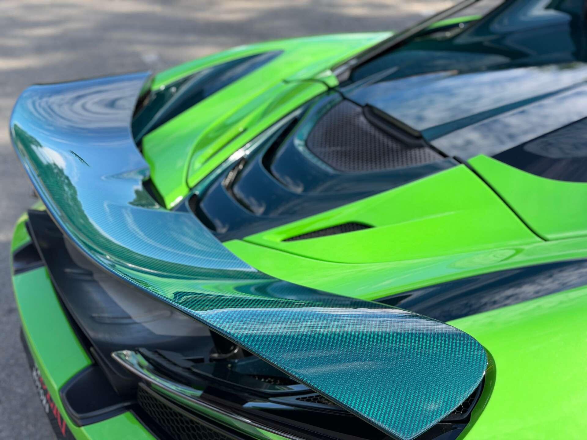 Mclaren 720s view 33