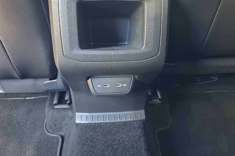 Volkswagen T-Cross view 27