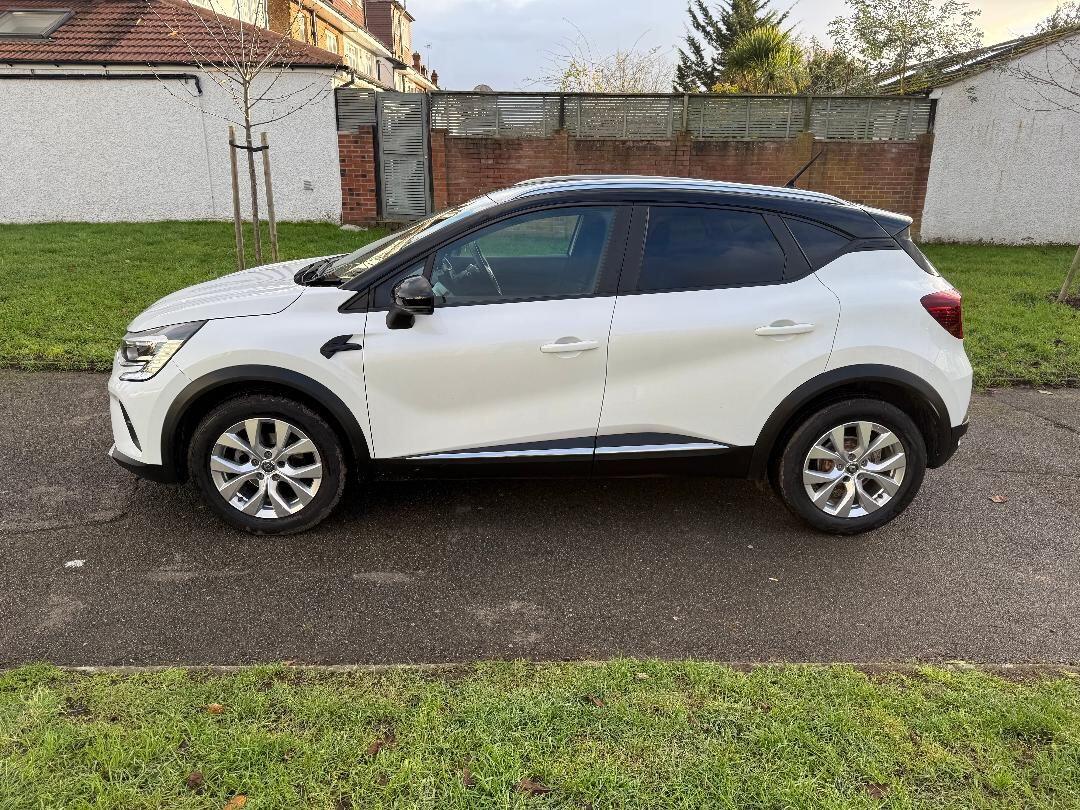 2021 Renault Captur 1.3 TCe Iconic EDC Euro 6 (s/s) 5dr • 36,000 miles image 8