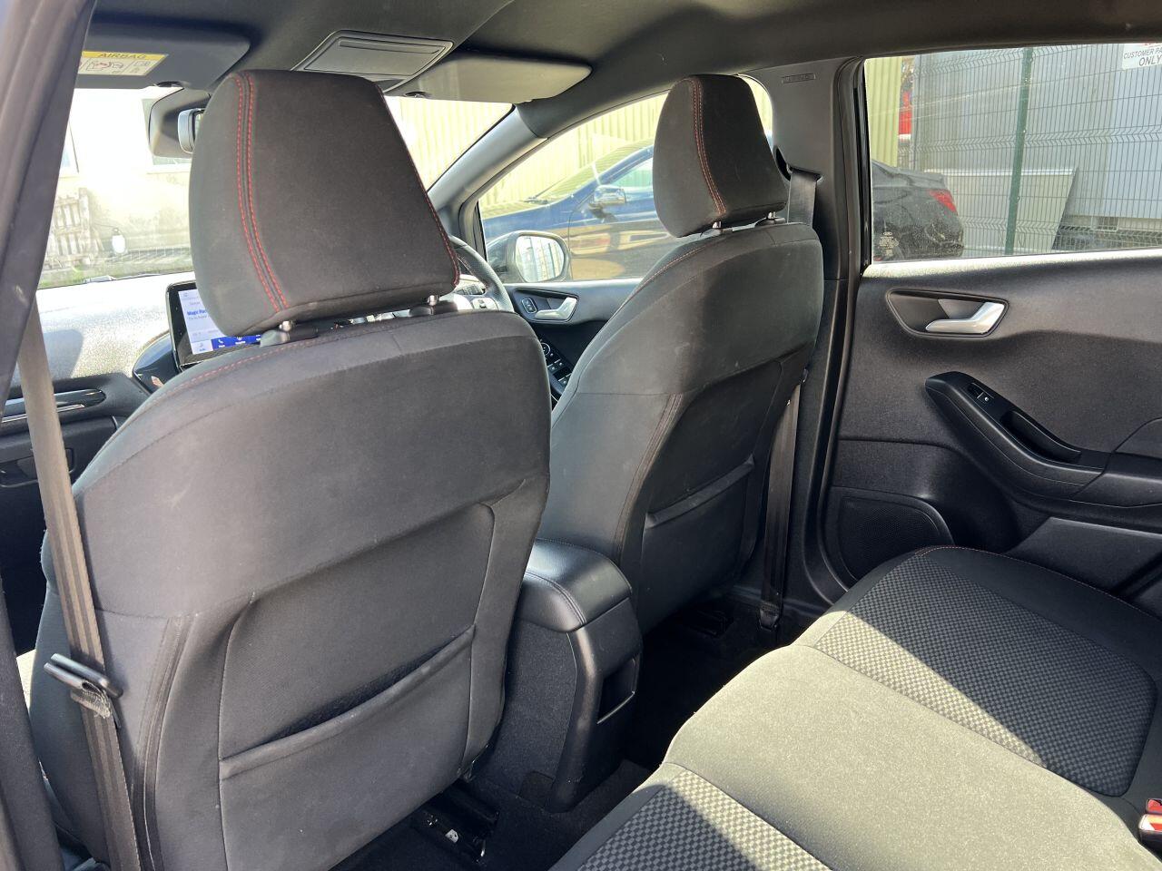 Ford Fiesta view 24