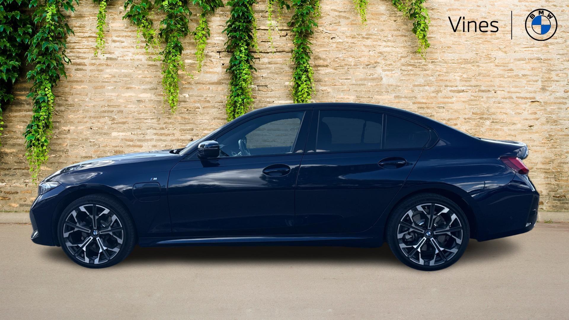 BMW 3 Series view 3