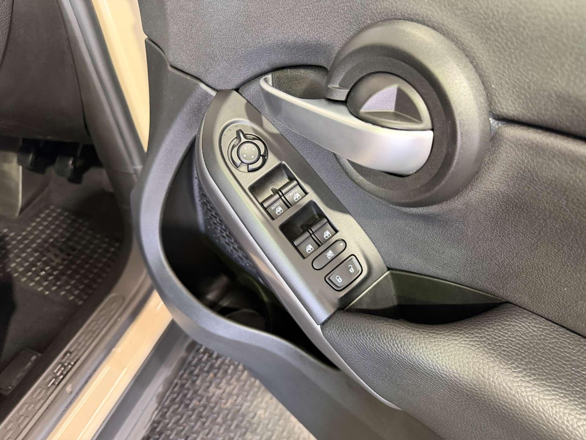 Fiat 500x view 20
