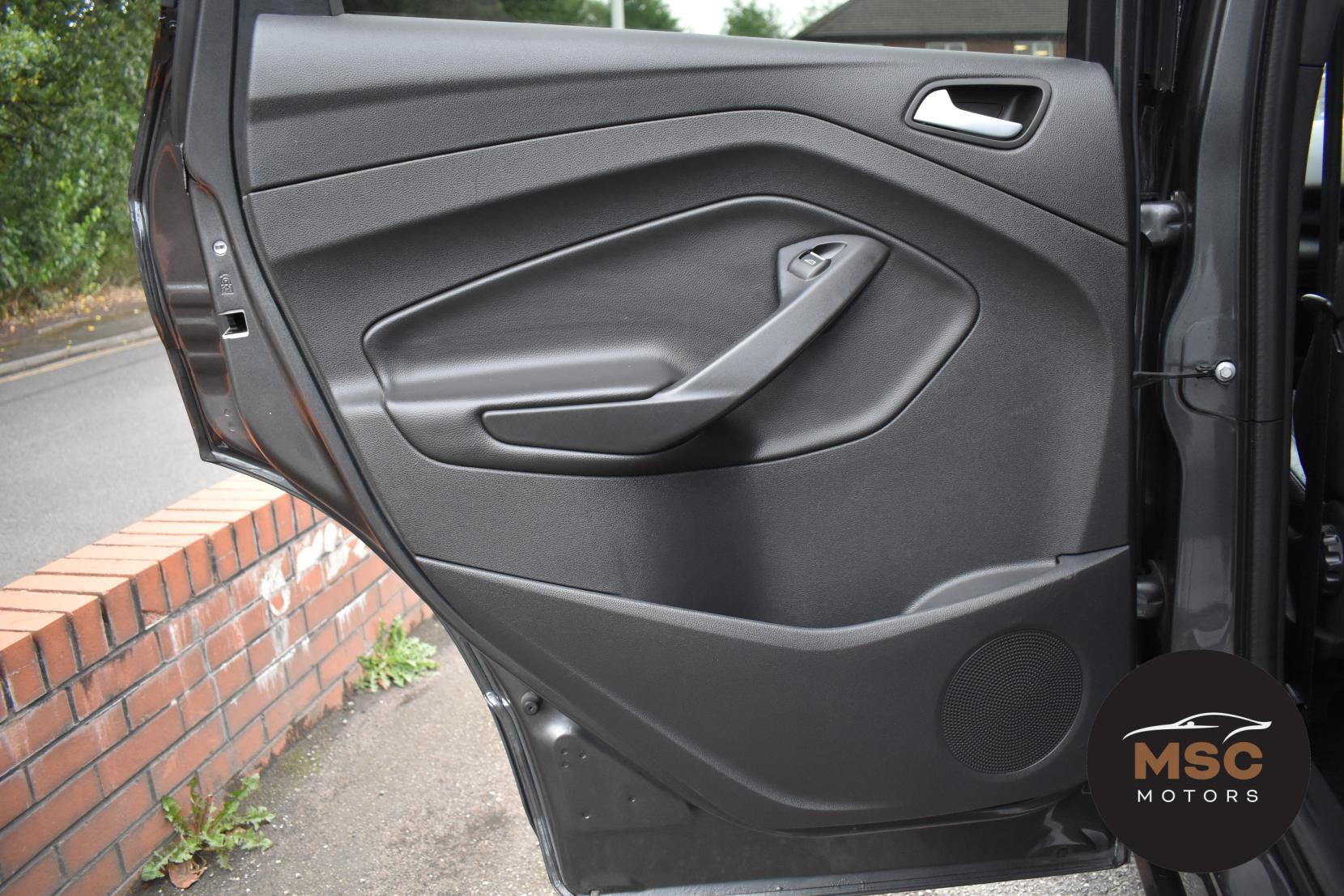 Ford Kuga view 61