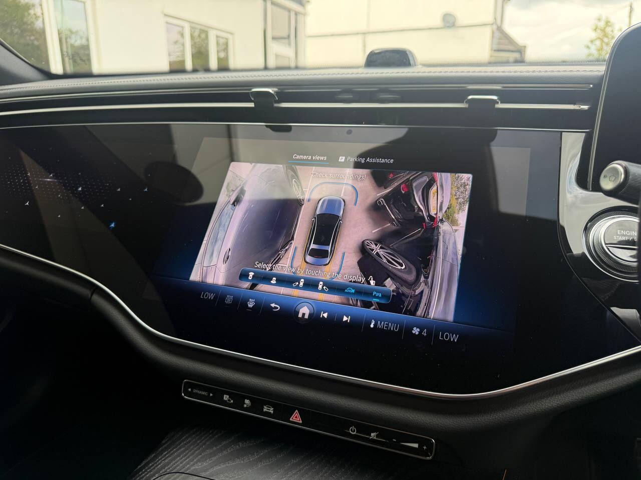 Mercedes-Benz E-Class view 54