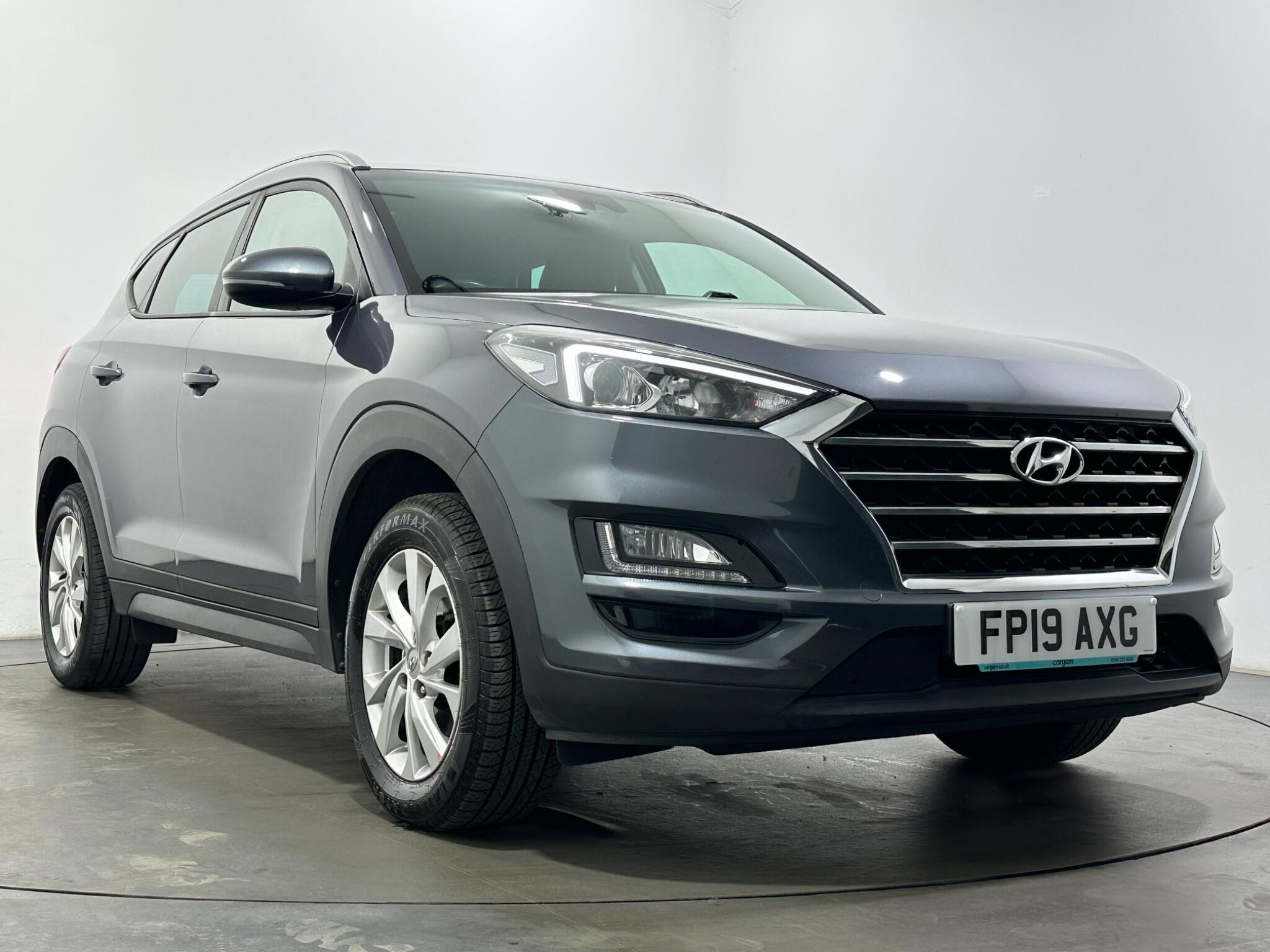 Hyundai Tucson view 50