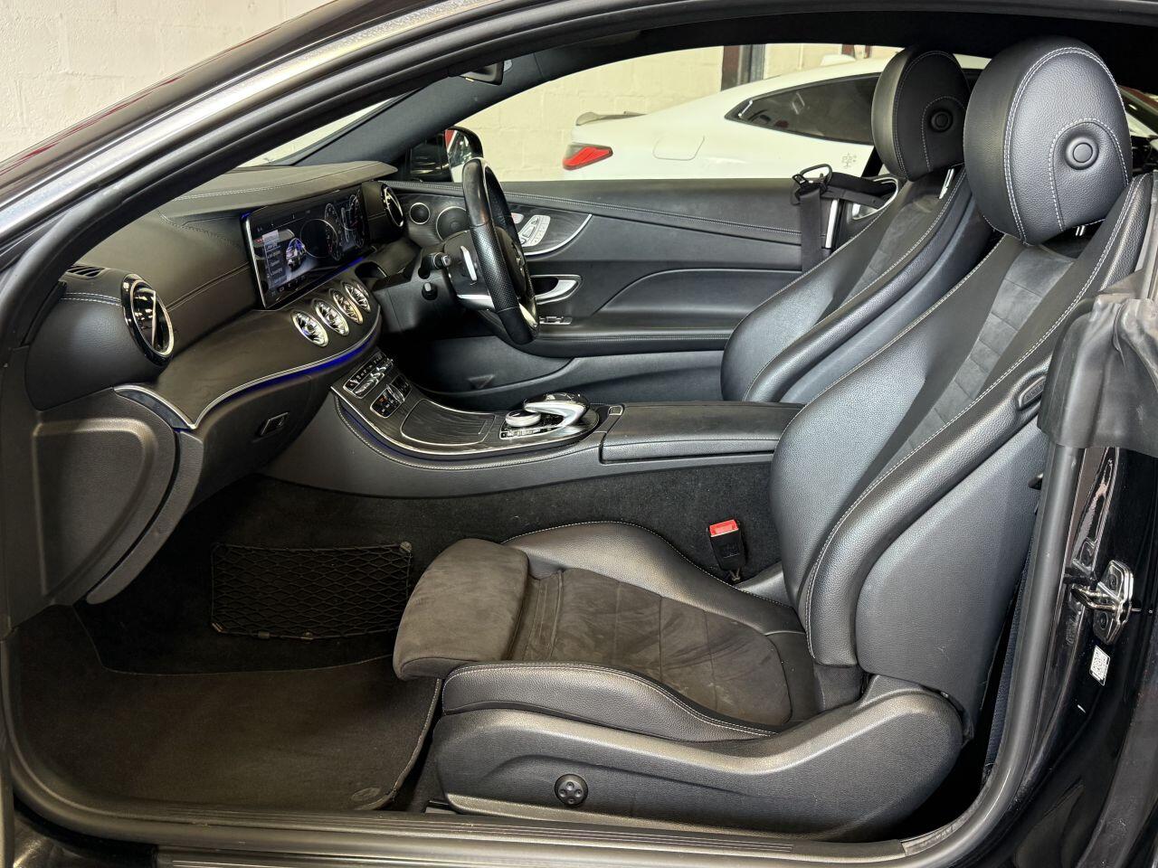 Mercedes-Benz E Class view 59