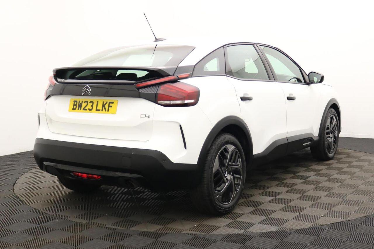 Citroen C4 view 5