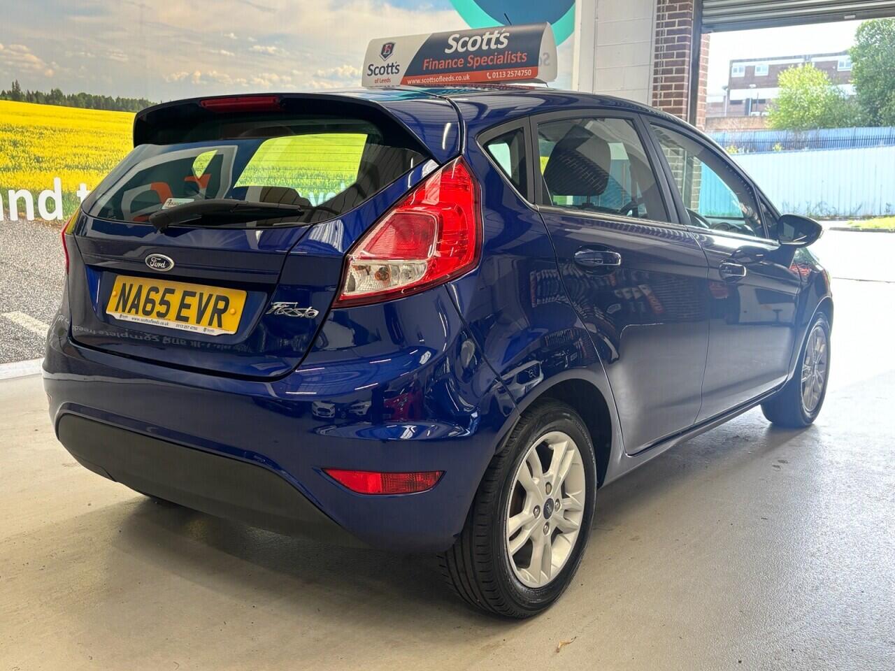 Ford Fiesta view 5