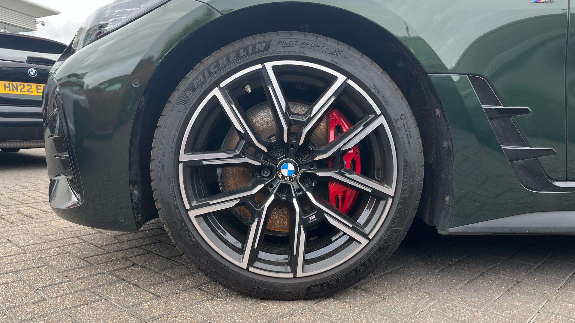 BMW i4 view 14
