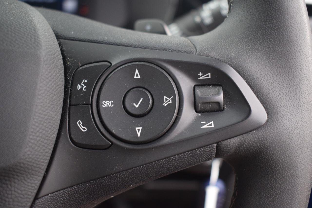 Vauxhall Corsa view 25