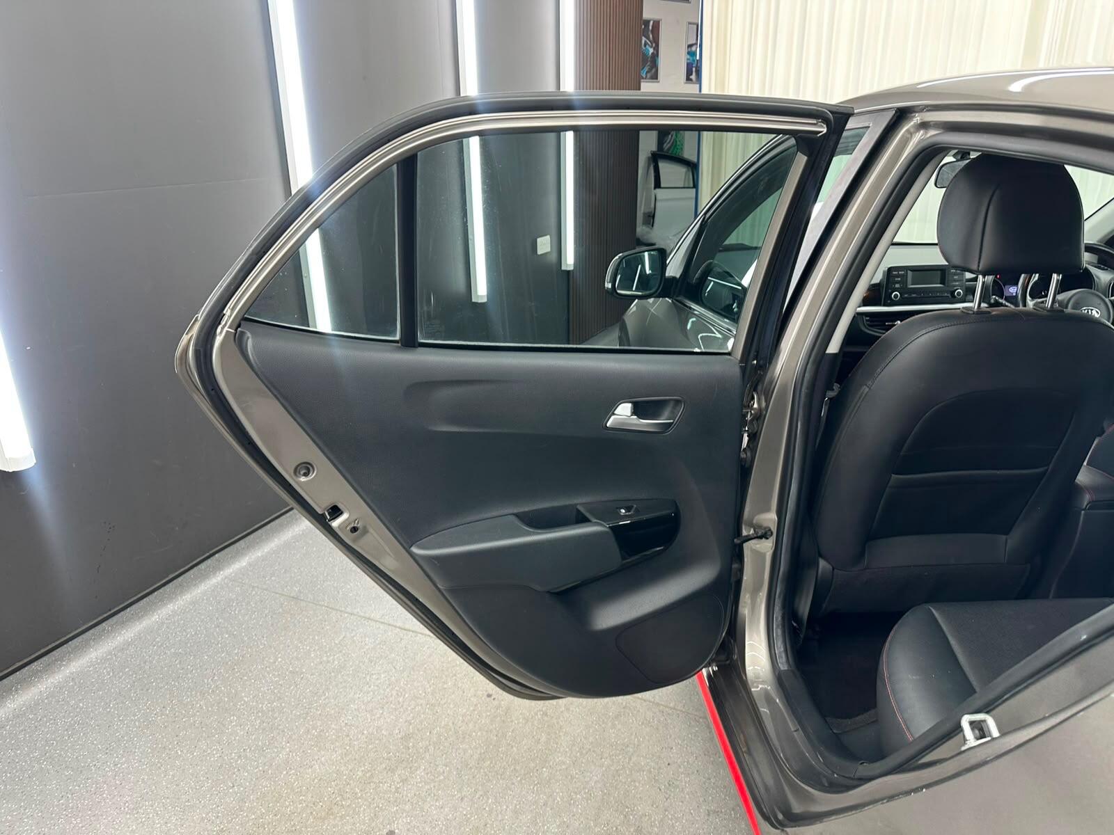 Kia Picanto view 17