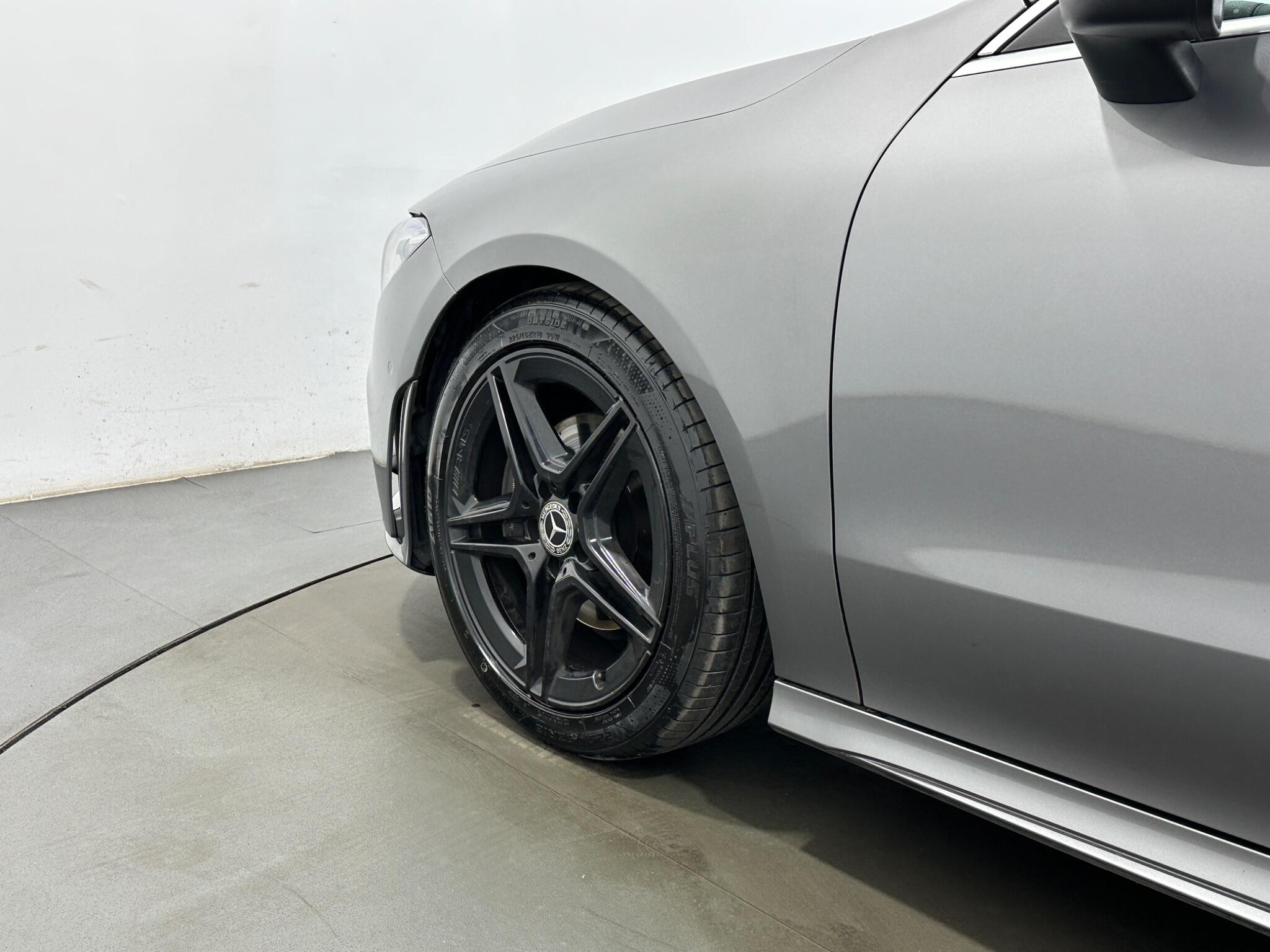 Mercedes-Benz CLA view 52