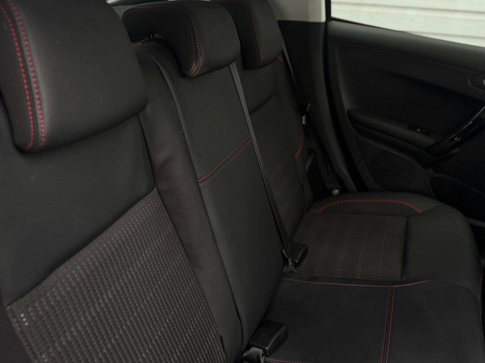 Peugeot 208 view 34