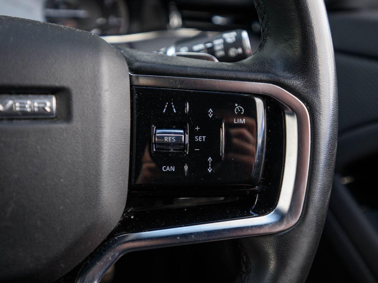 Land Rover Range Rover Evoque view 28
