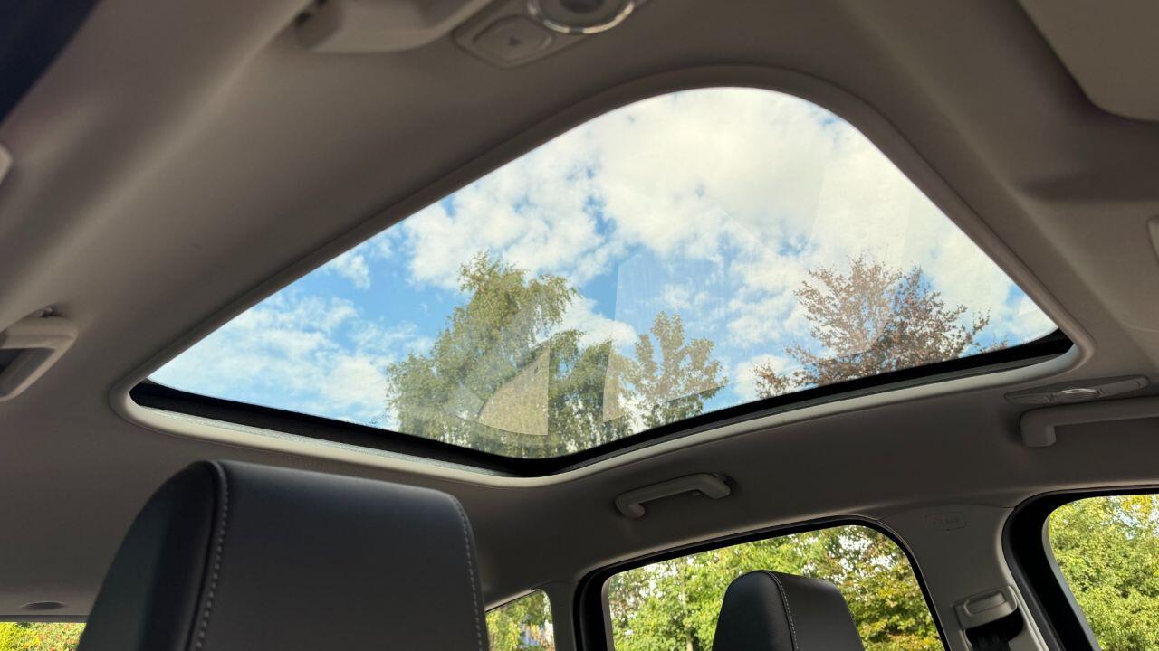 Ford C-Max view 38