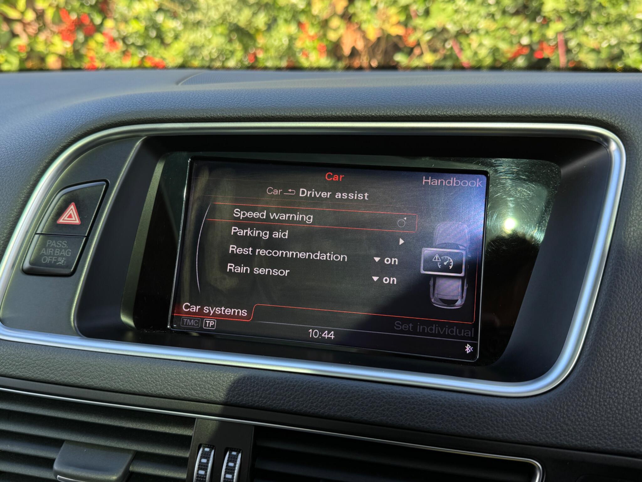 Audi SQ5 view 41