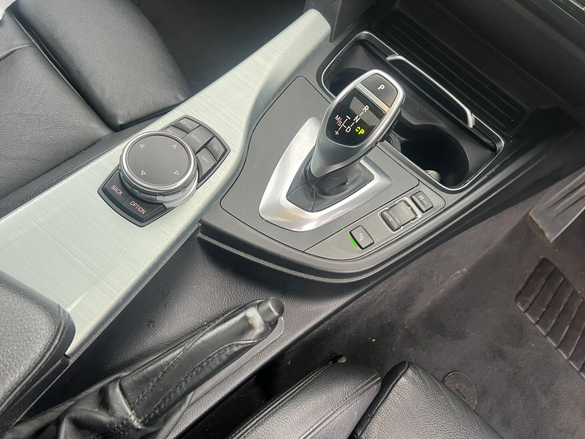 BMW 4 Series view 32