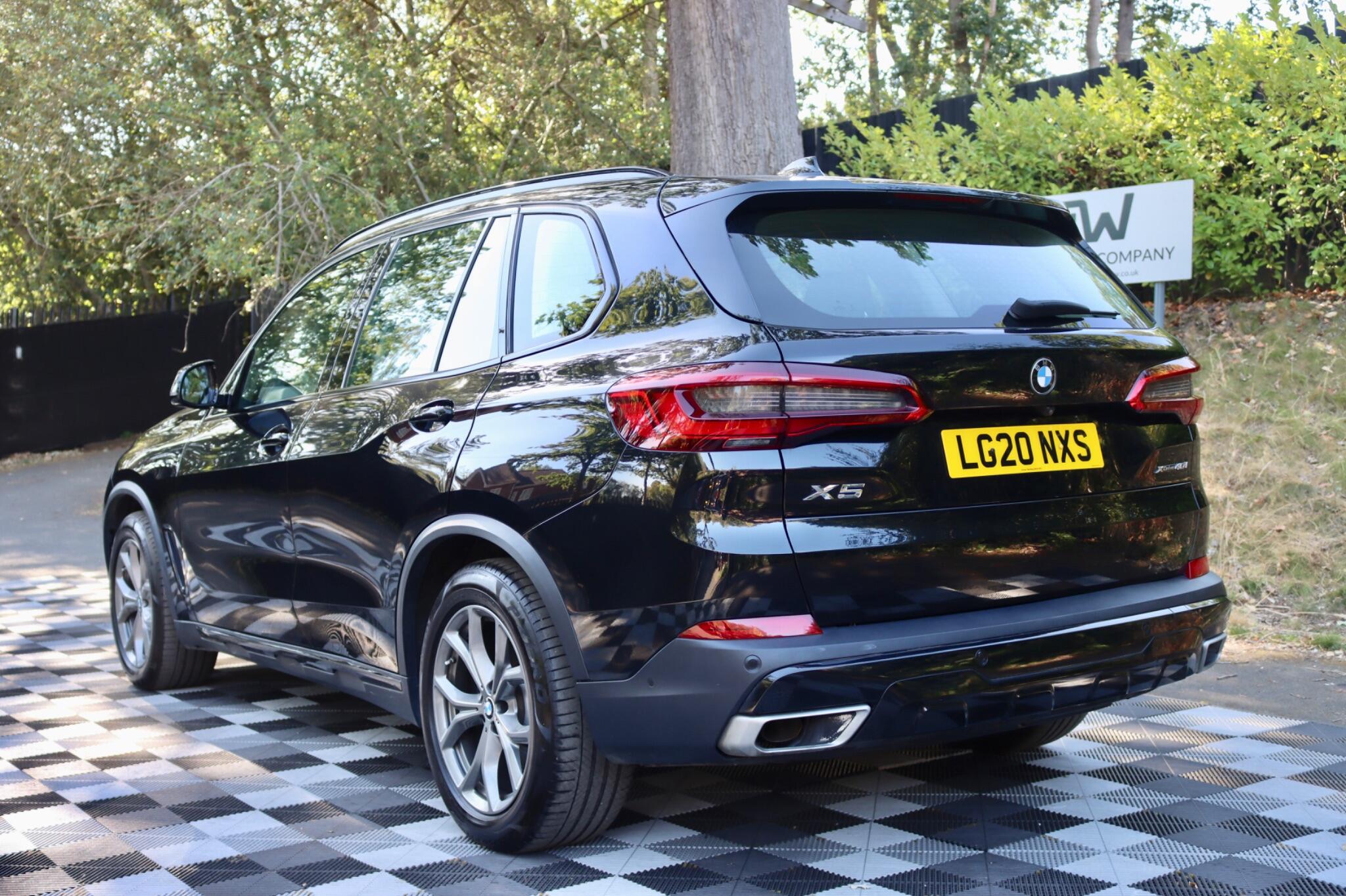 BMW X5 view 26