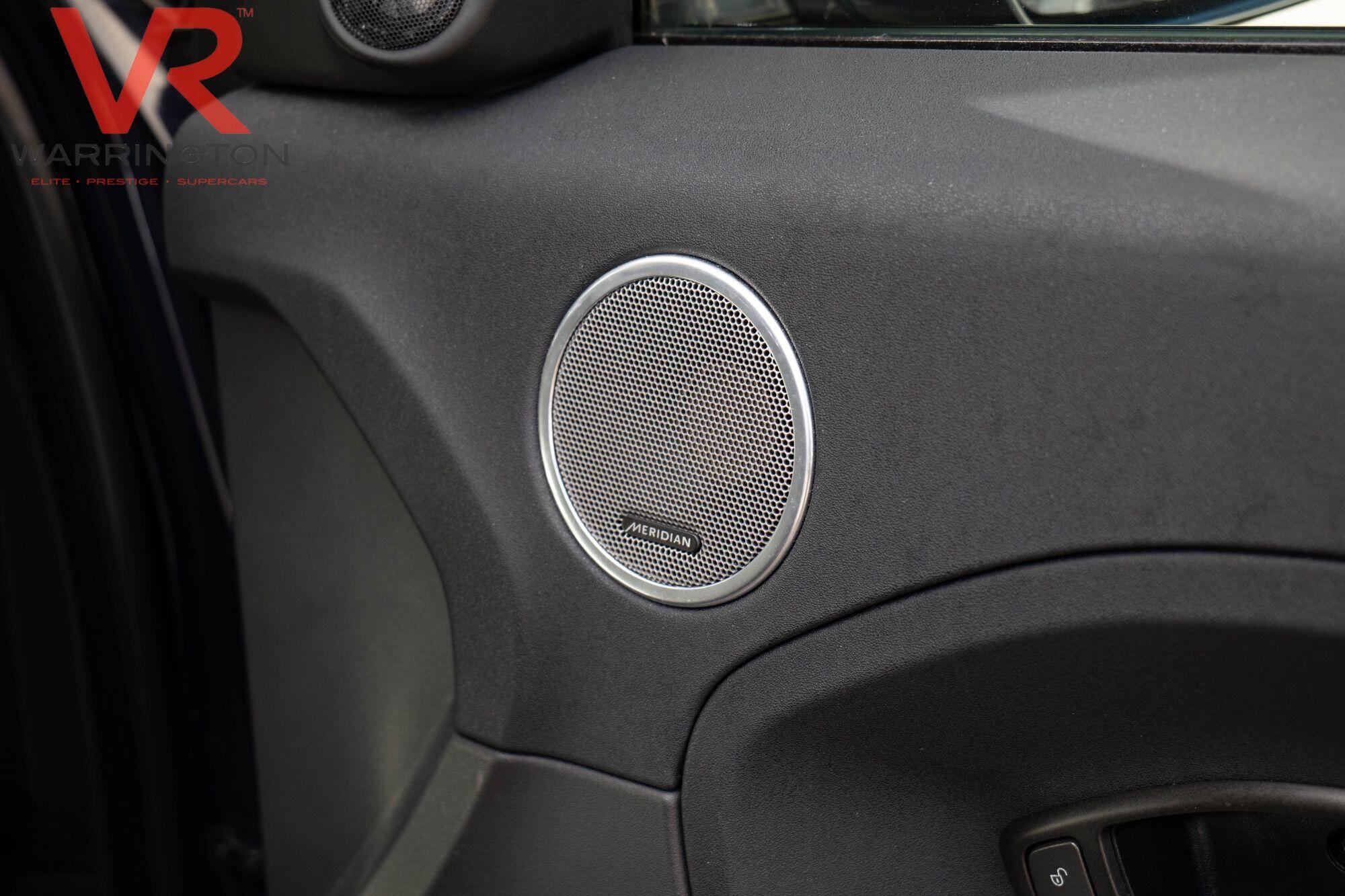 Land Rover Range Rover Evoque view 21