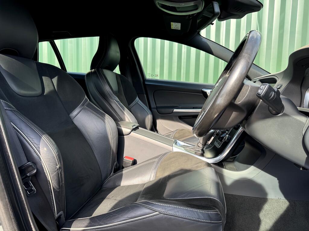 Volvo V60 view 18