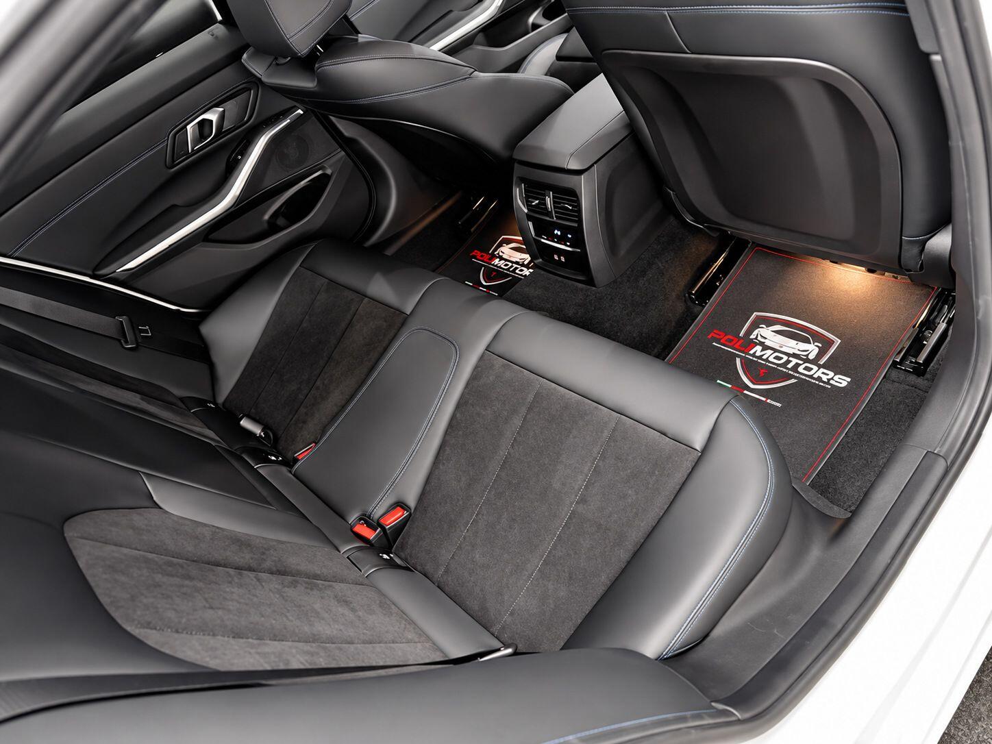 BMW 3 Series view 13