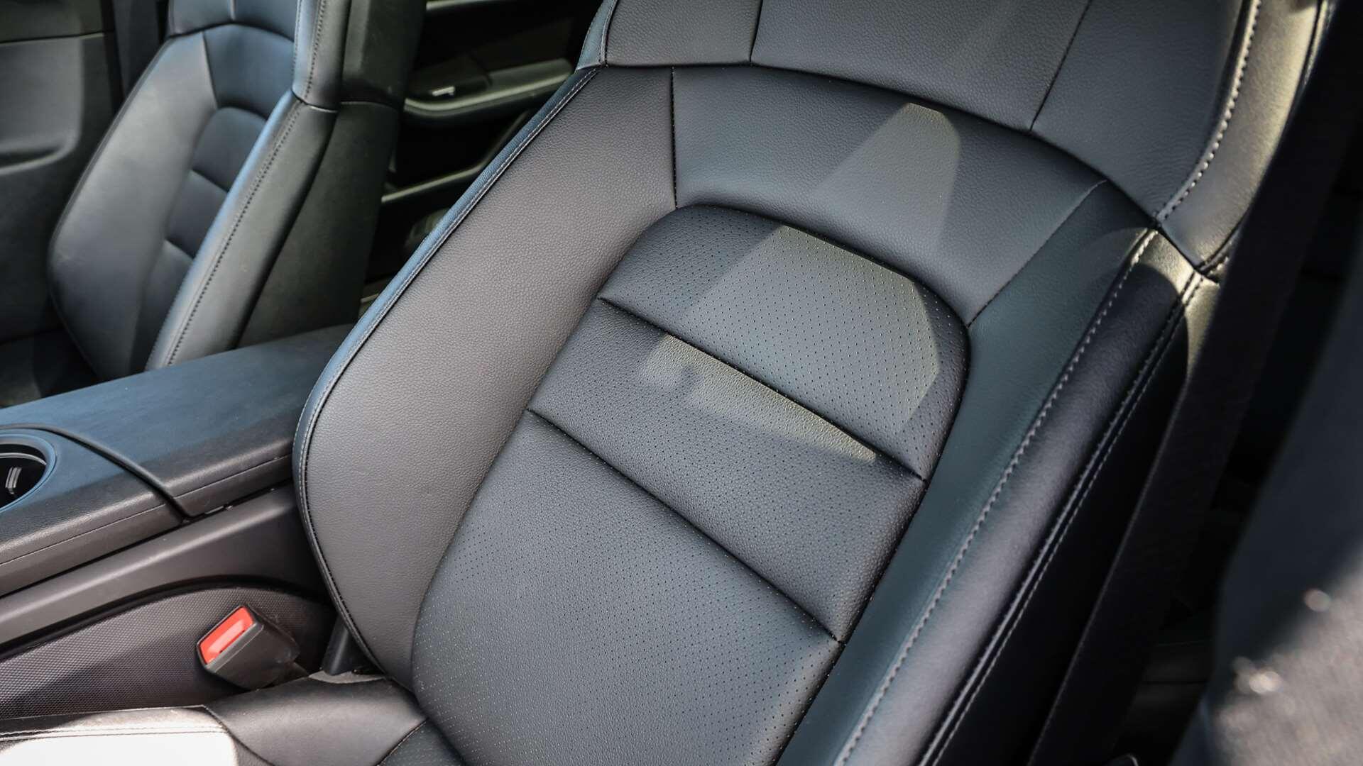 Porsche Taycan view 14