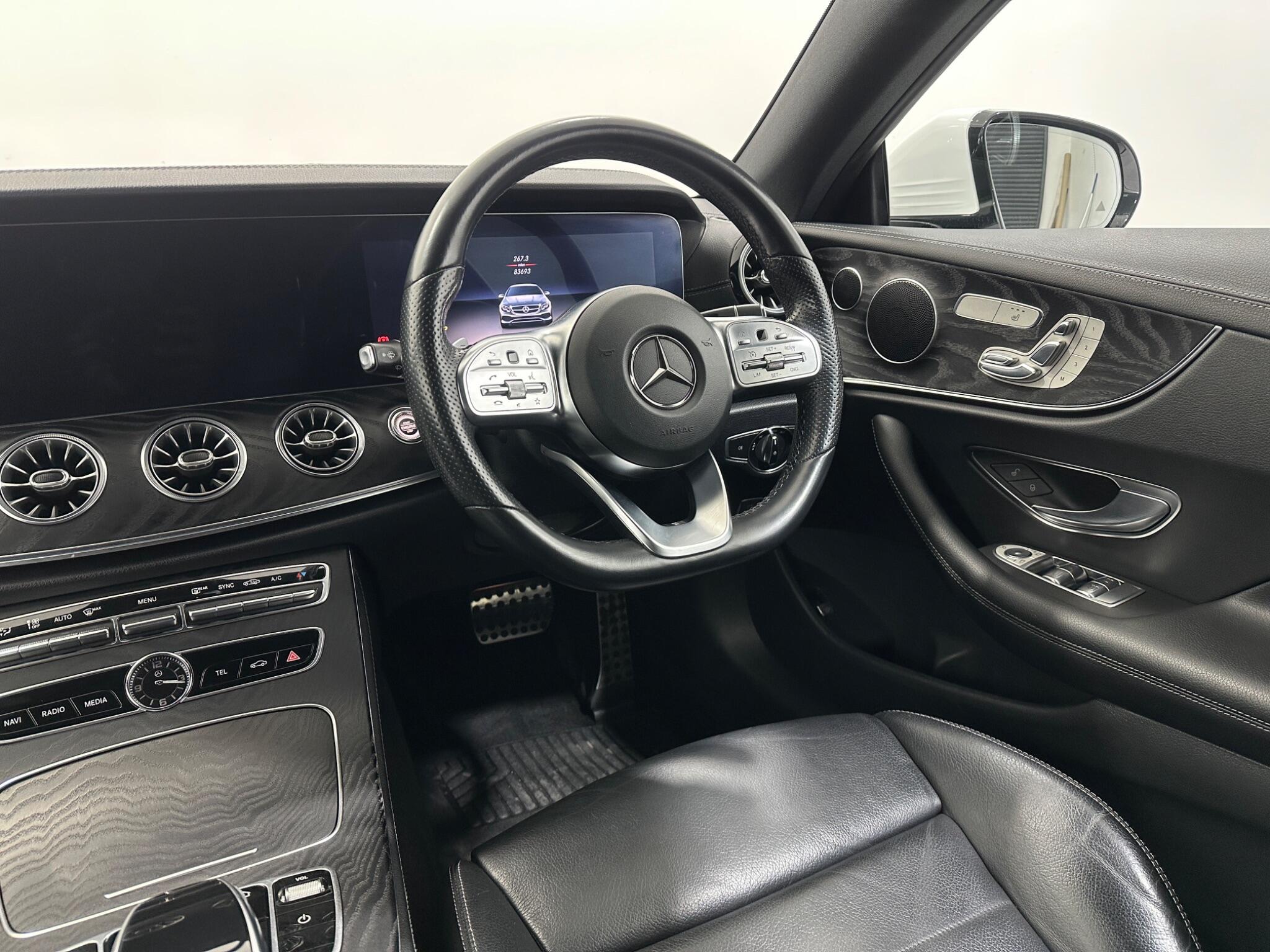 Mercedes-Benz E-Class view 12