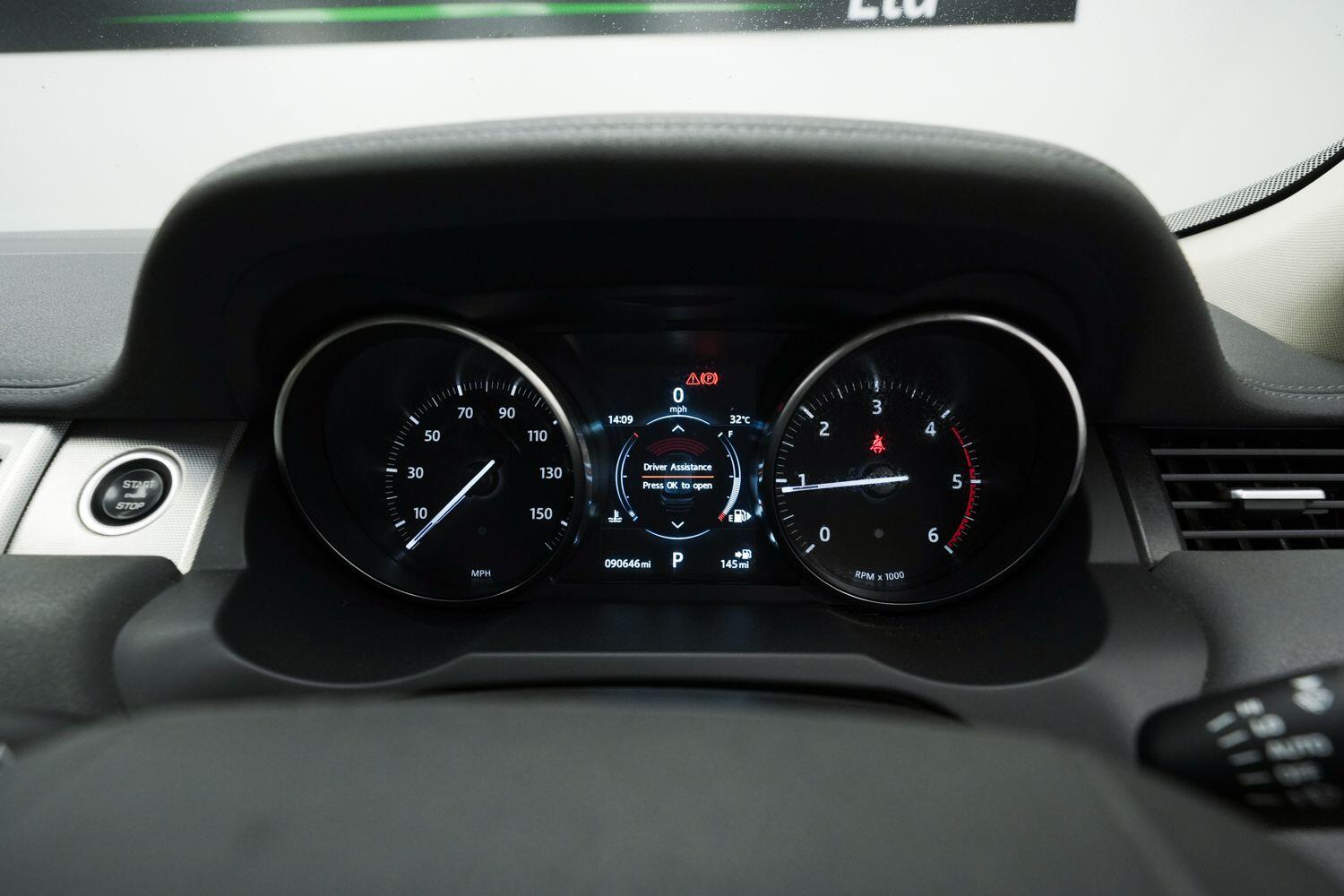 Land Rover Range Rover Evoque view 17