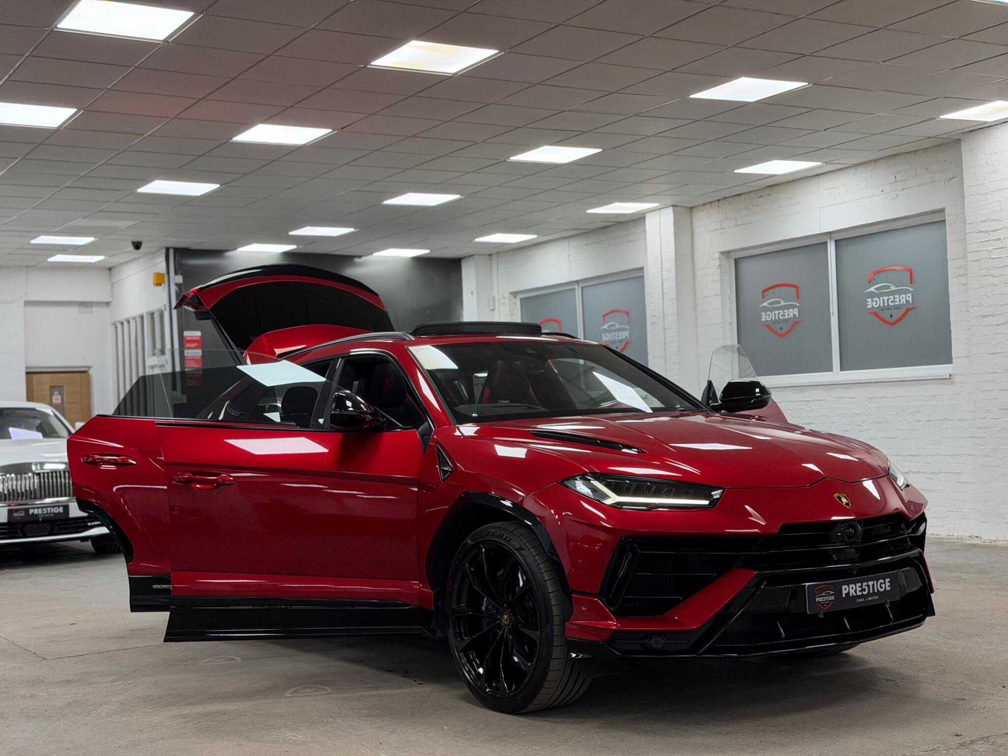 Lamborghini Urus view 52