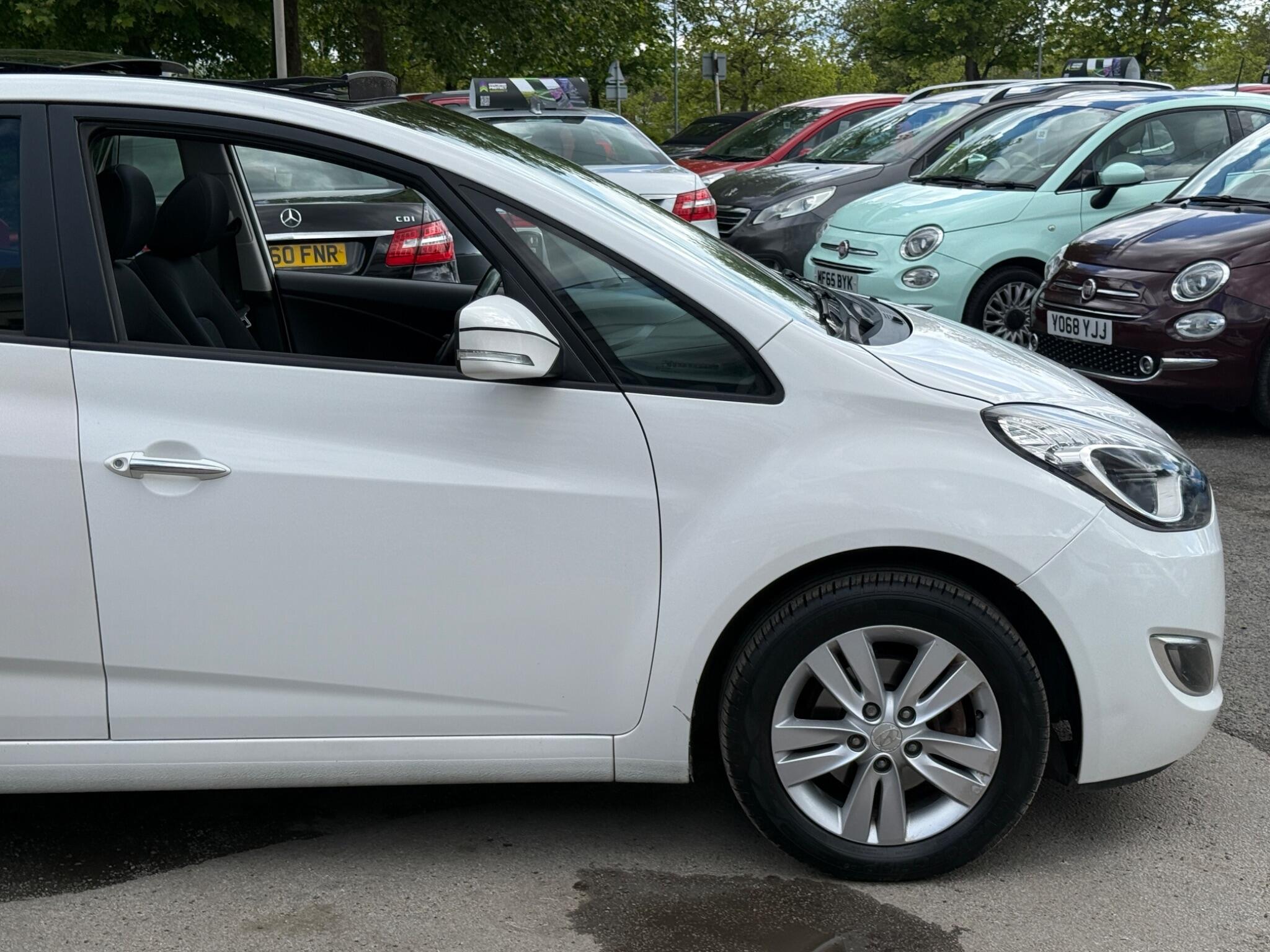 Hyundai ix20 - Image 23