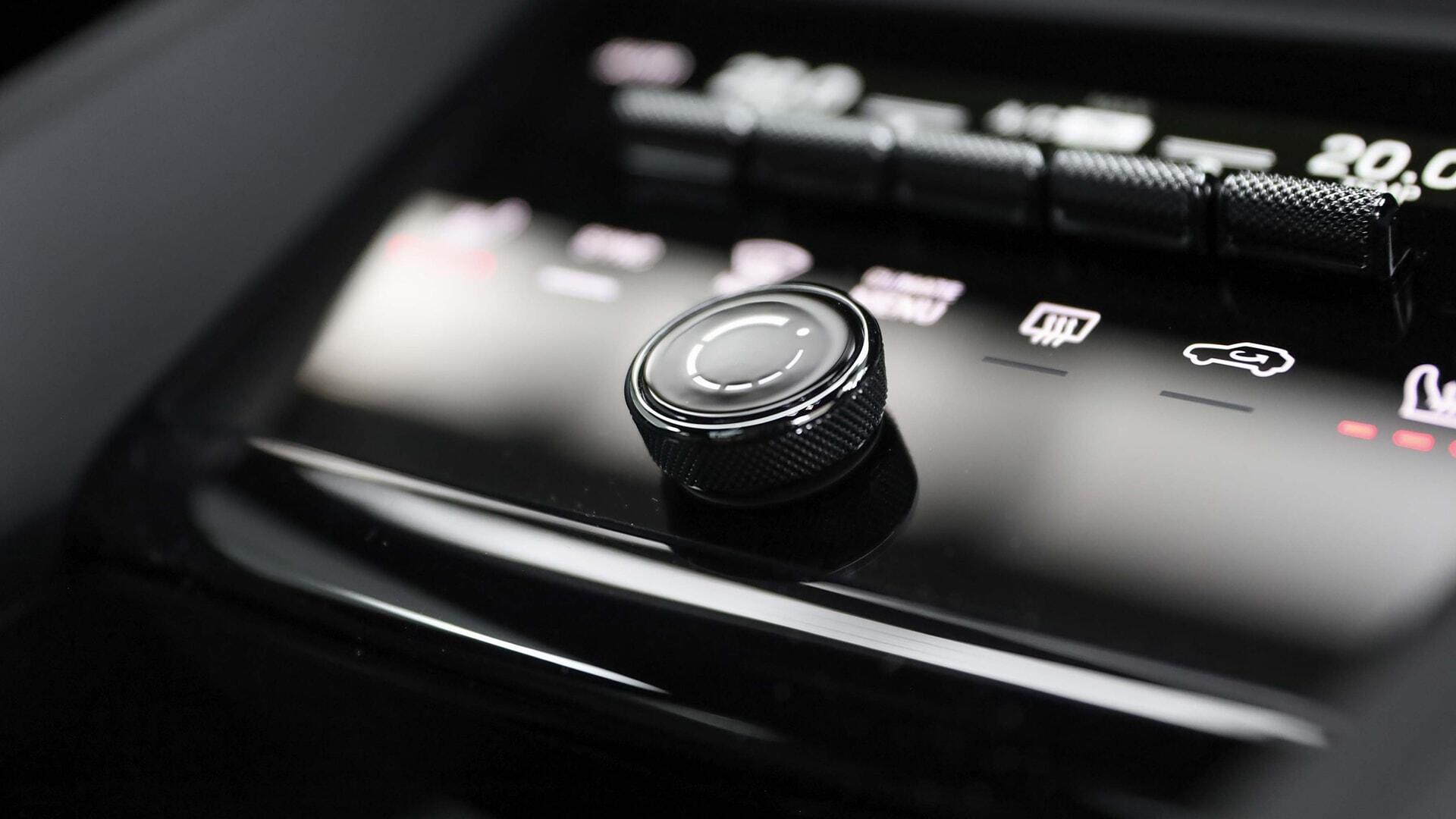 Porsche Macan view 21