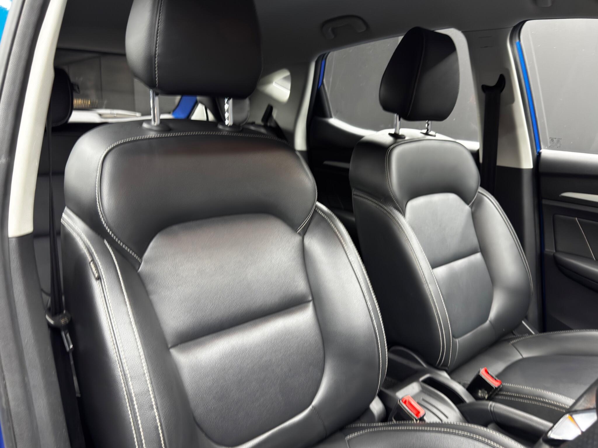 MG ZS view 12