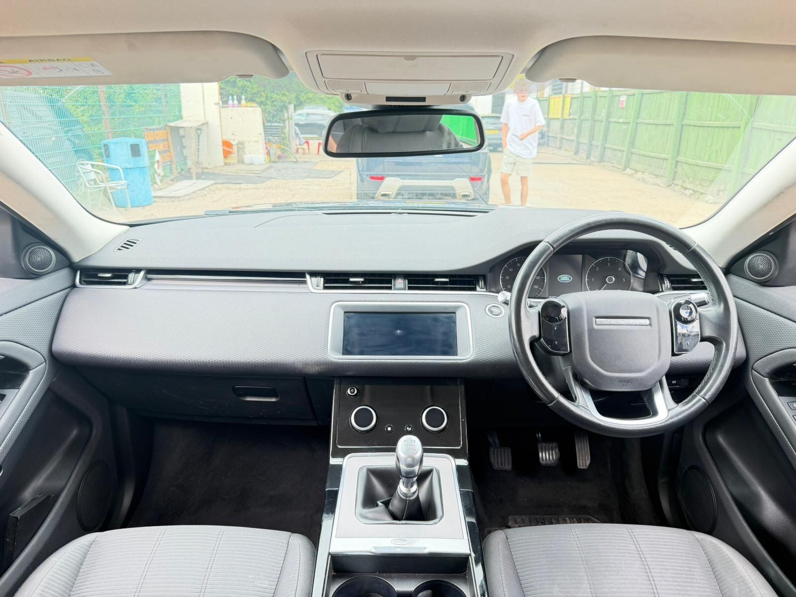 Land Rover Range Rover Evoque view 21
