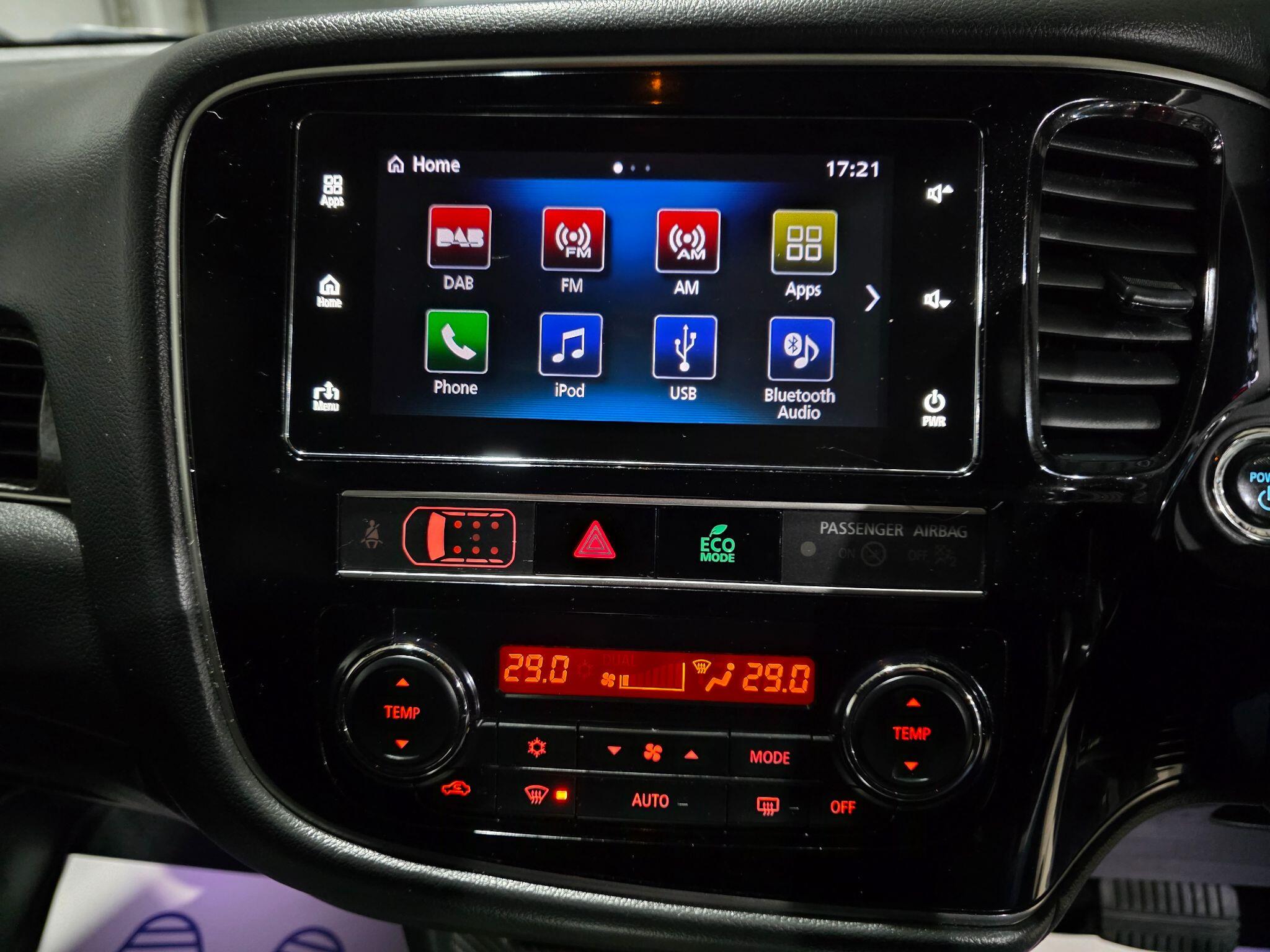 Mitsubishi Outlander view 7
