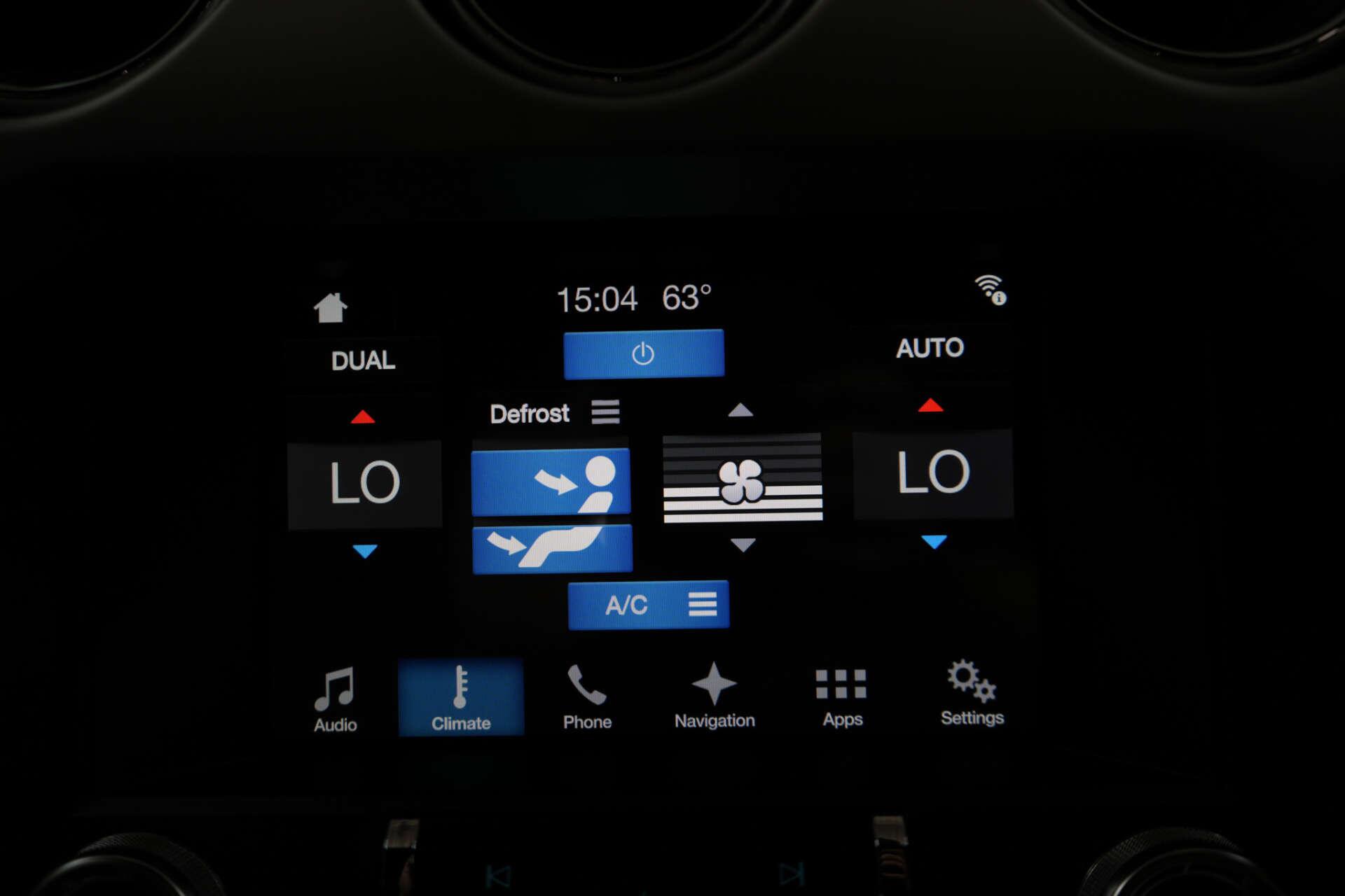Ford Mustang view 30