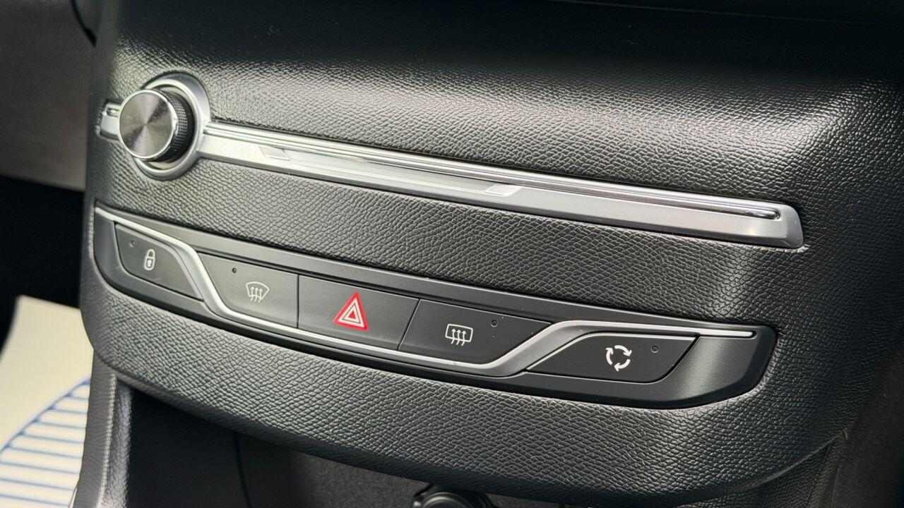 Peugeot 308 view 30