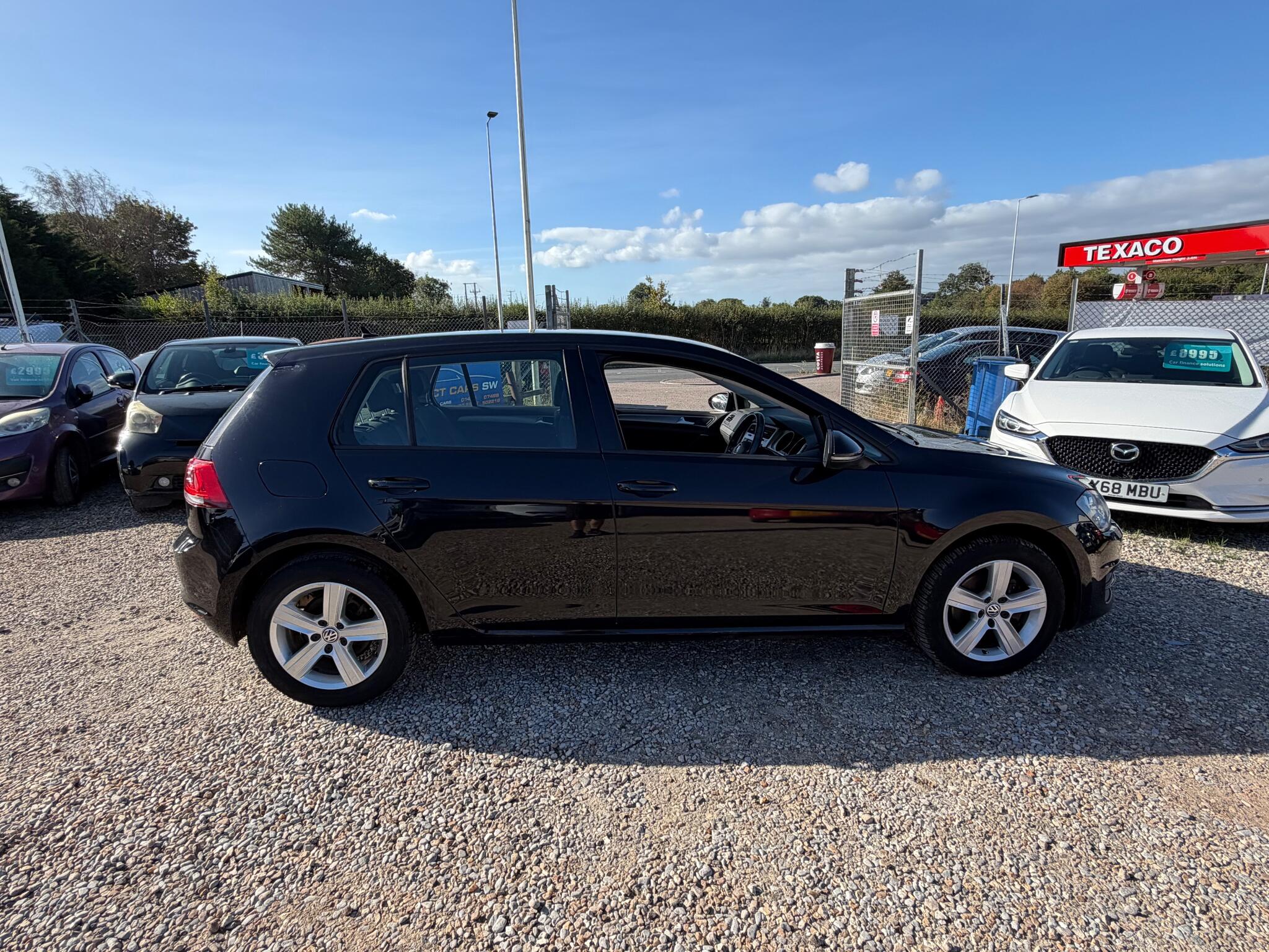 Volkswagen Golf view 10