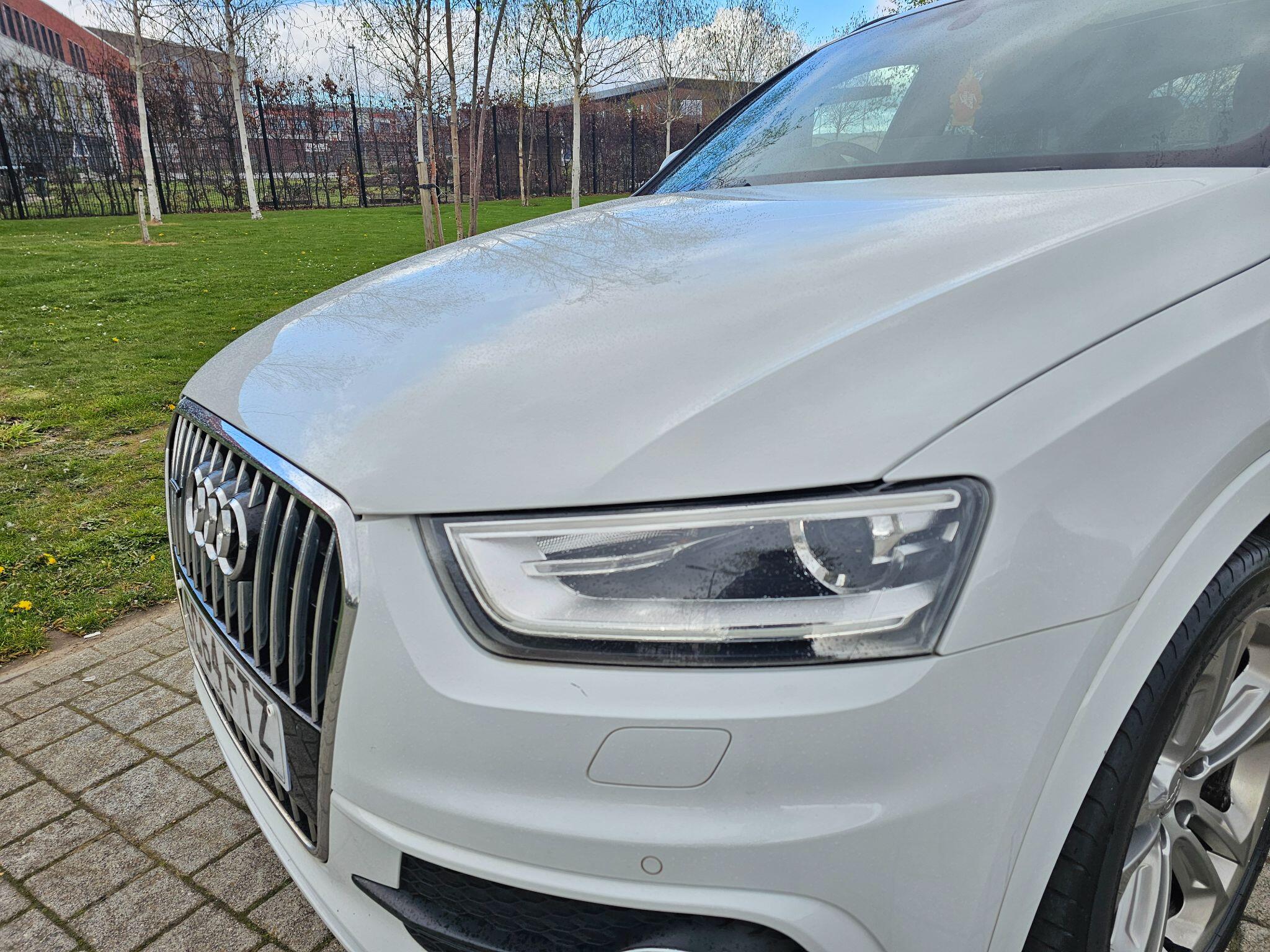 Audi Q3 view 37