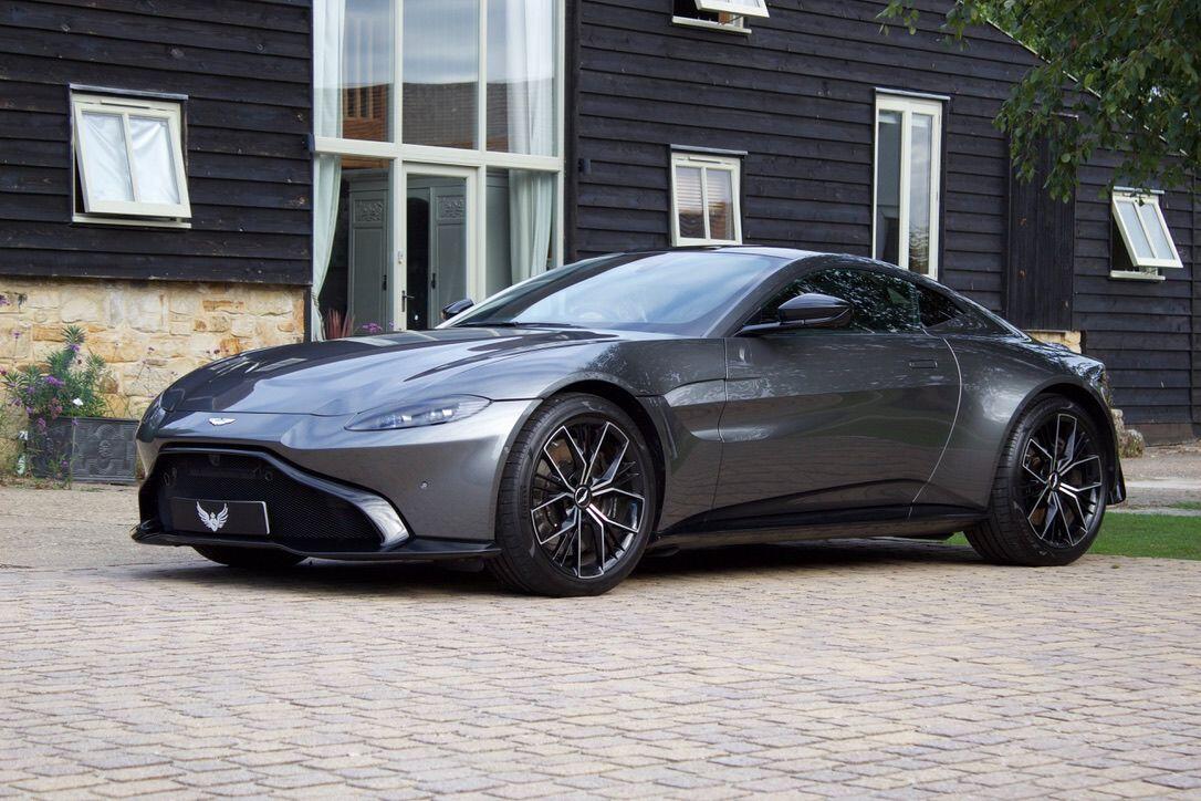2021 Aston Martin Vantage in Silver for sale